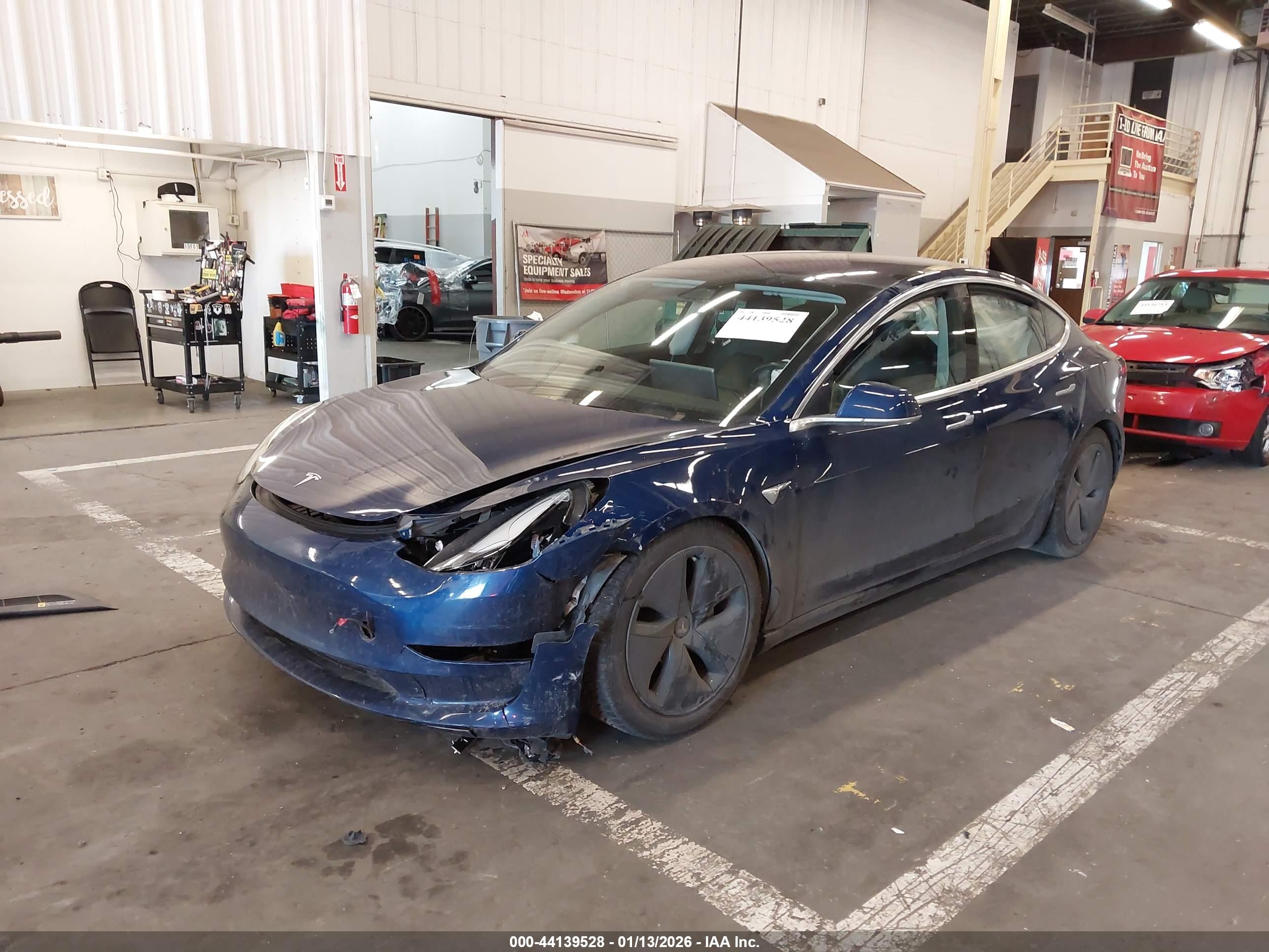 TESLA MODEL image 2