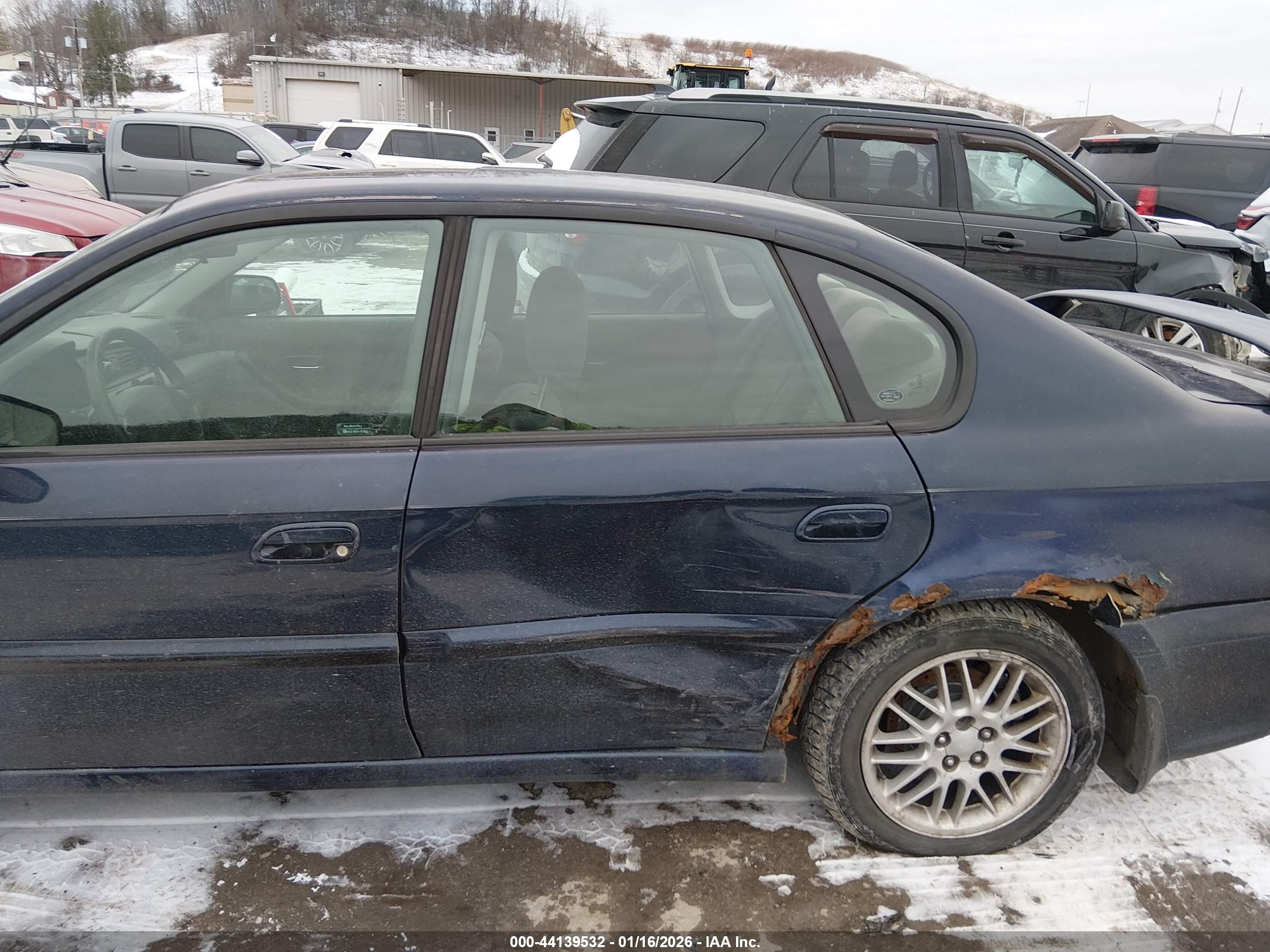 SUBARU LEGACY image 6