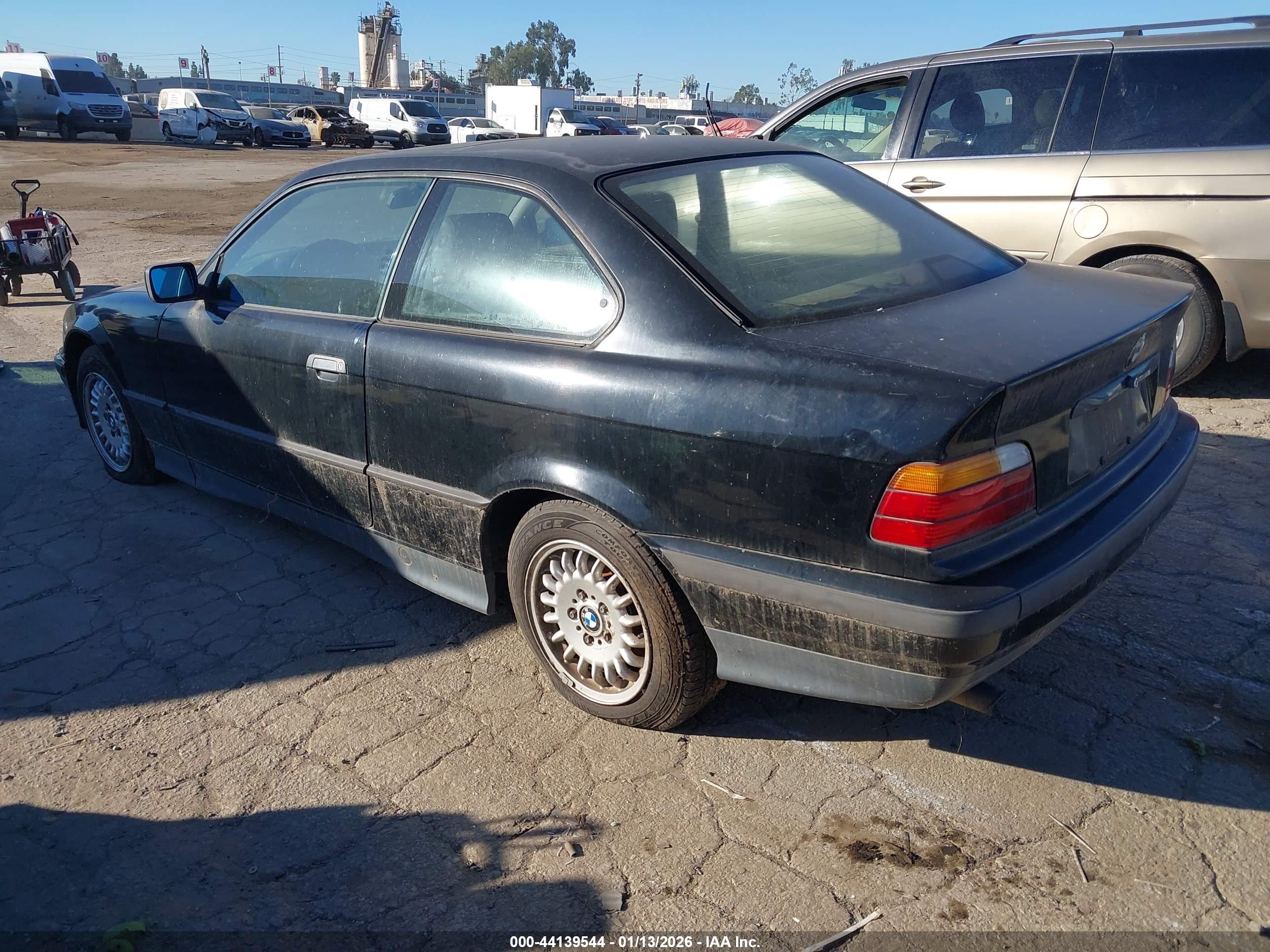 BMW 318 image 3