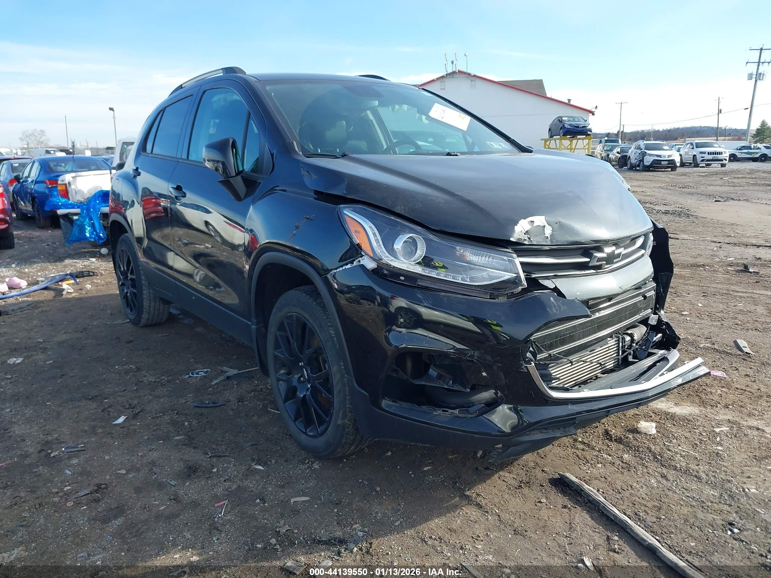 CHEVROLET TRAX image 6