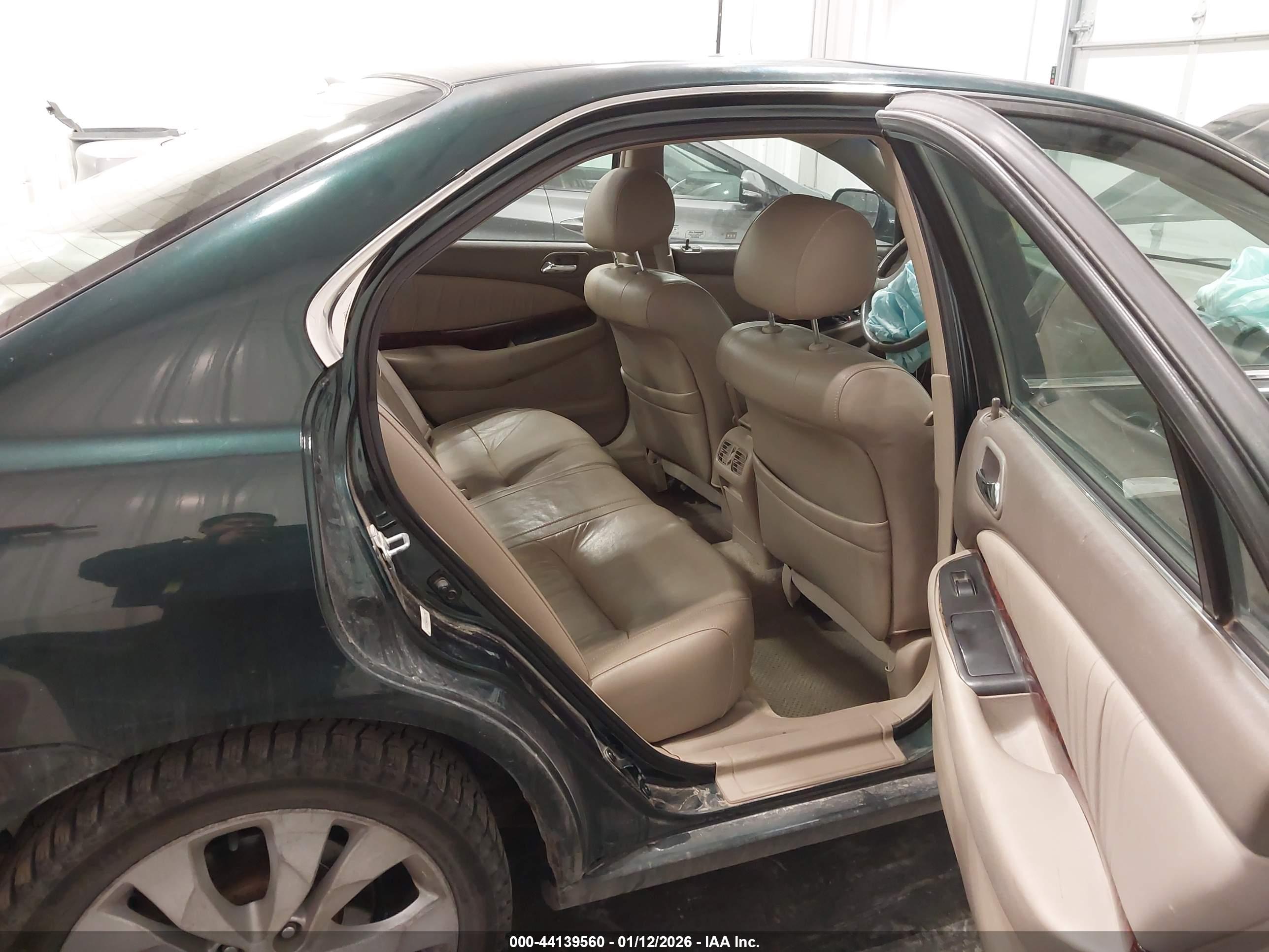 ACURA TL image 8