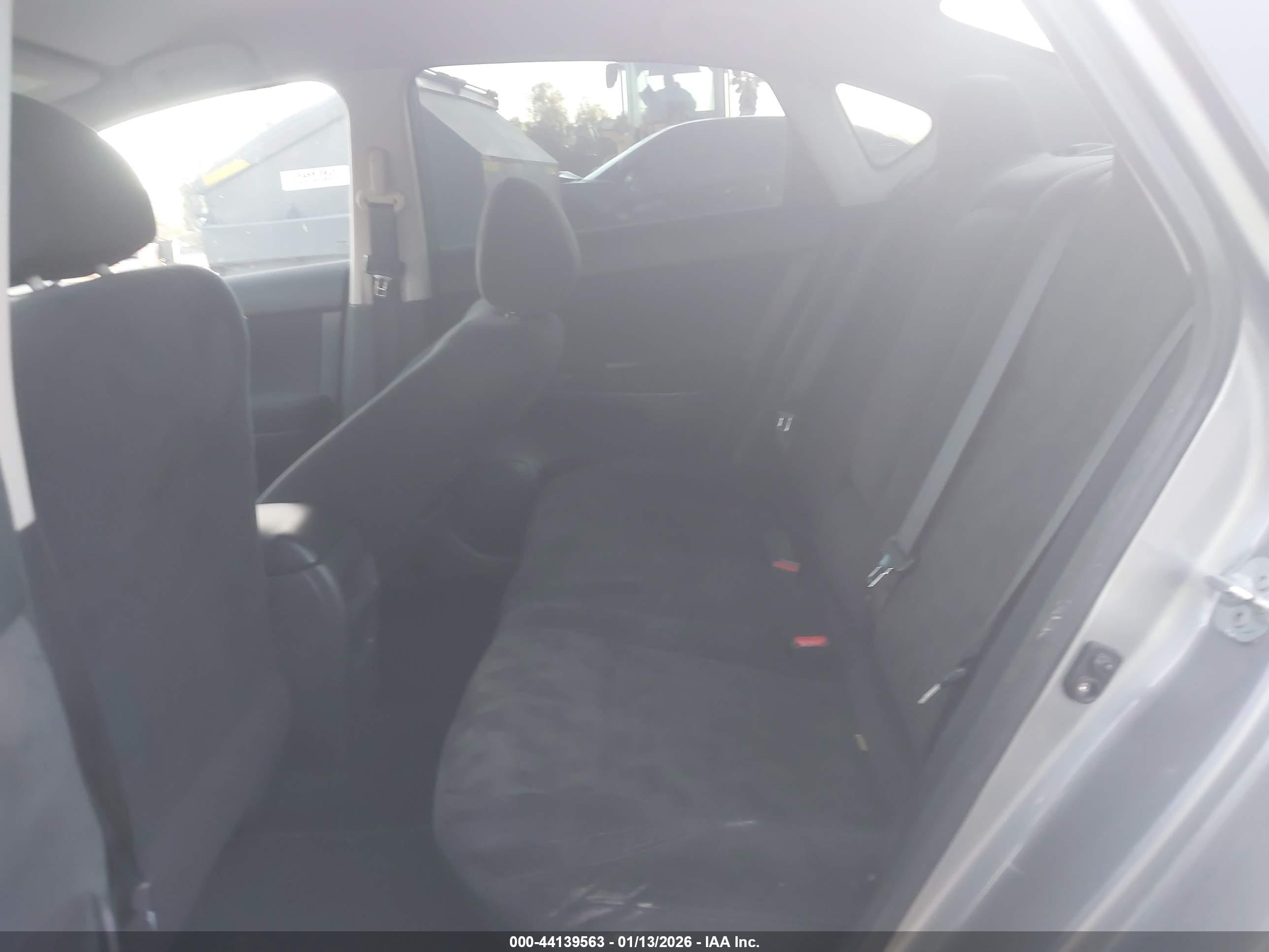 NISSAN SENTRA image 8
