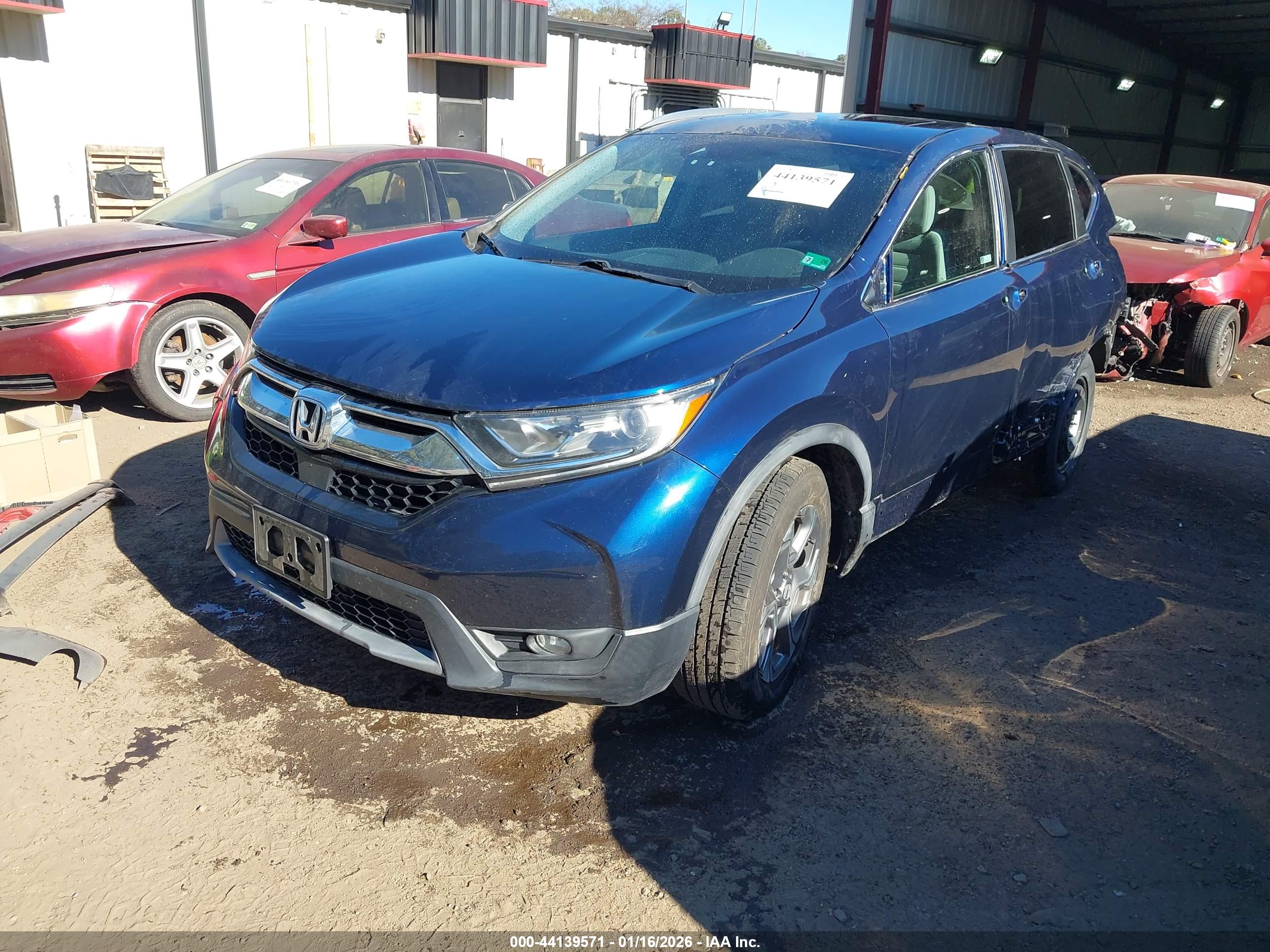 HONDA CR-V image 2