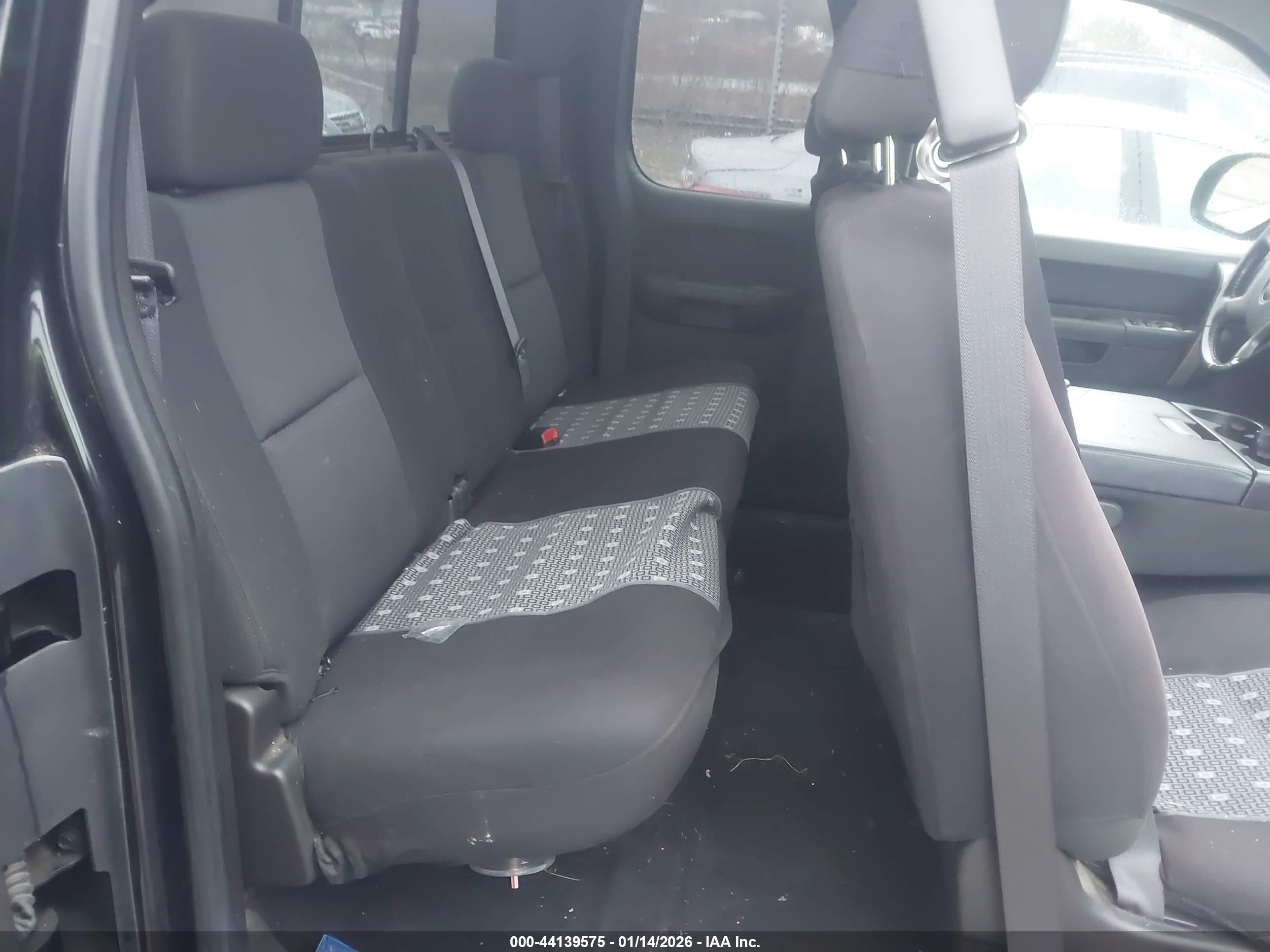GMC SIERRA image 8