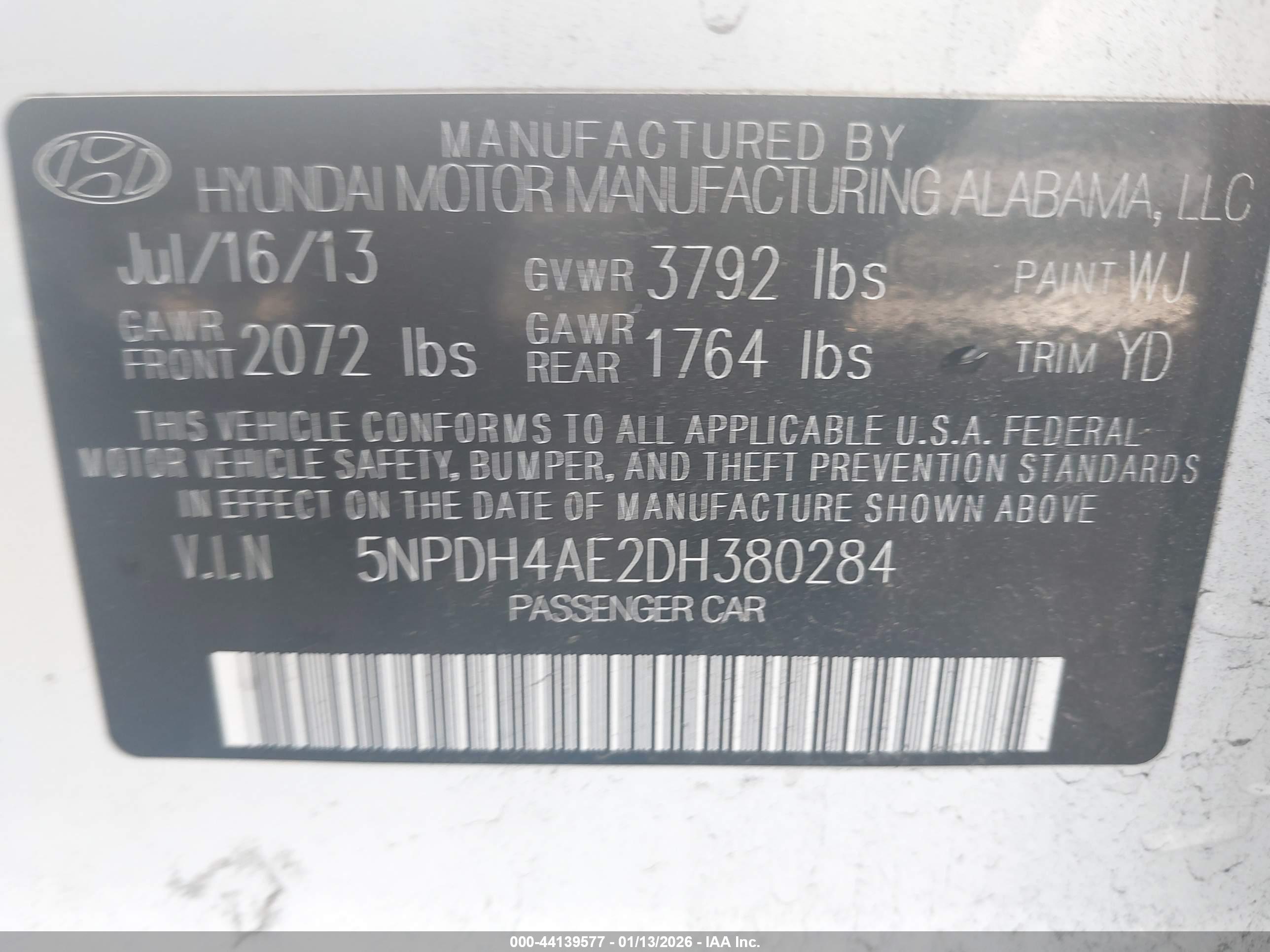 HYUNDAI ELANTRA image 9