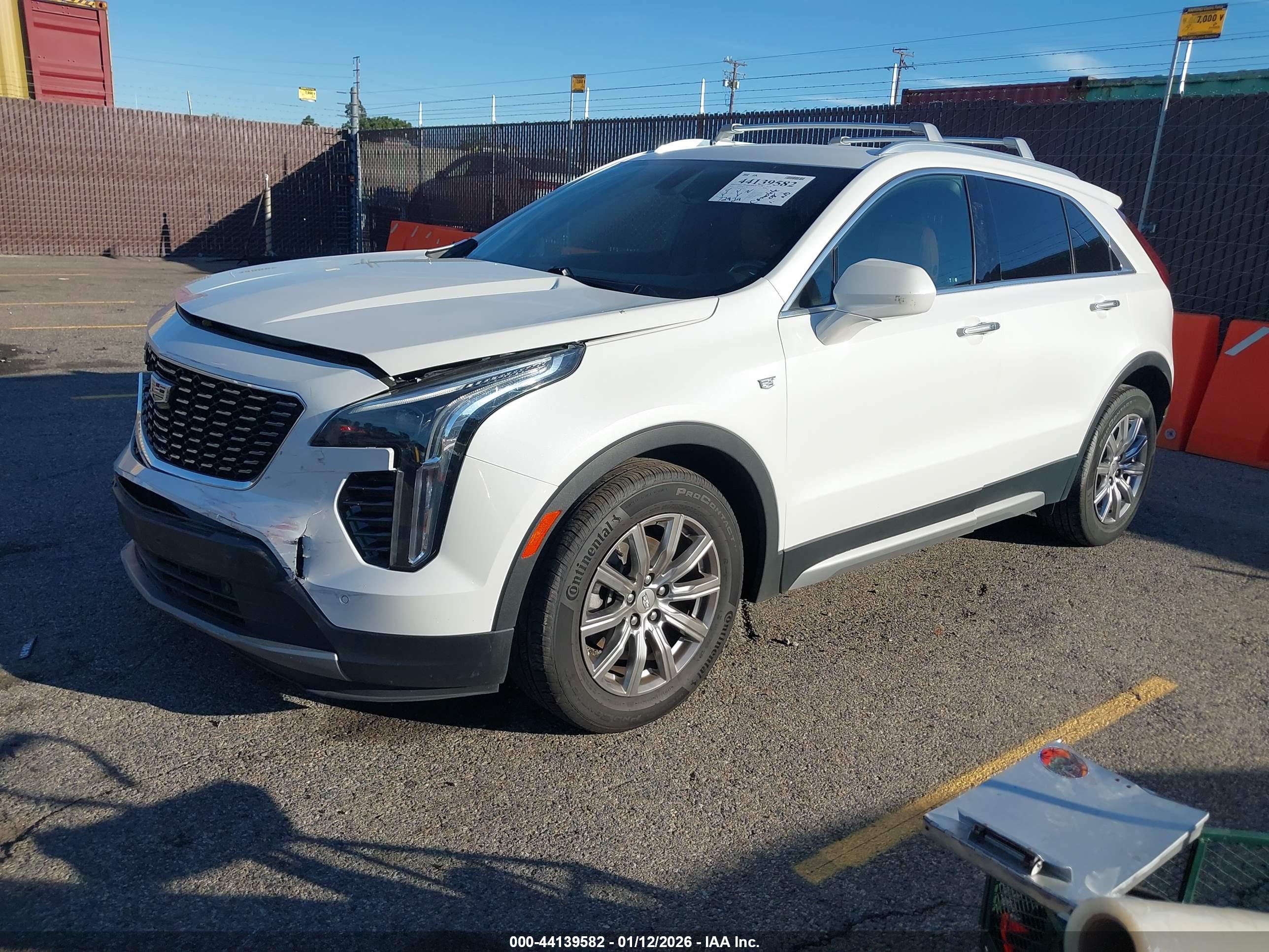 CADILLAC XT4 image 2