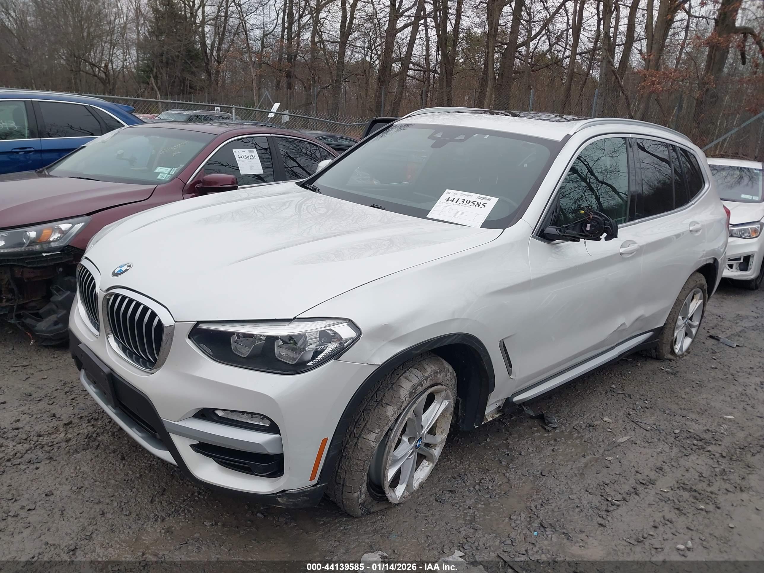 BMW X3 image 2