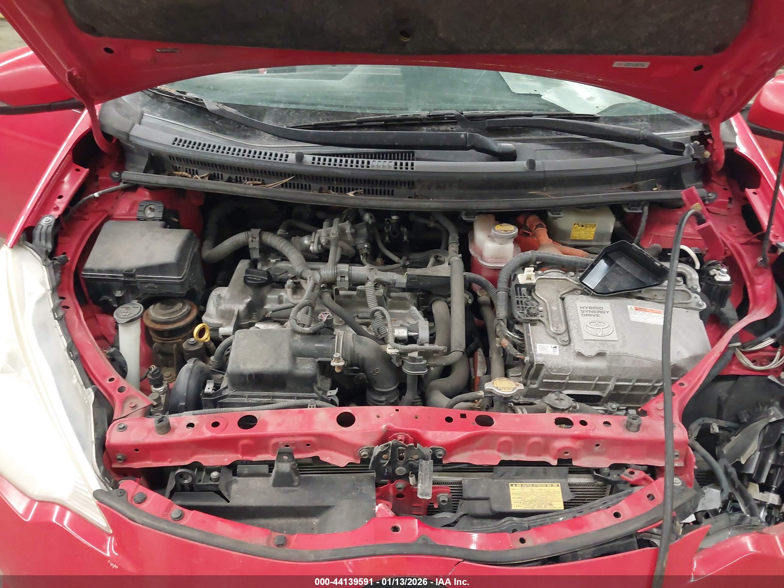 TOYOTA PRIUS image 10