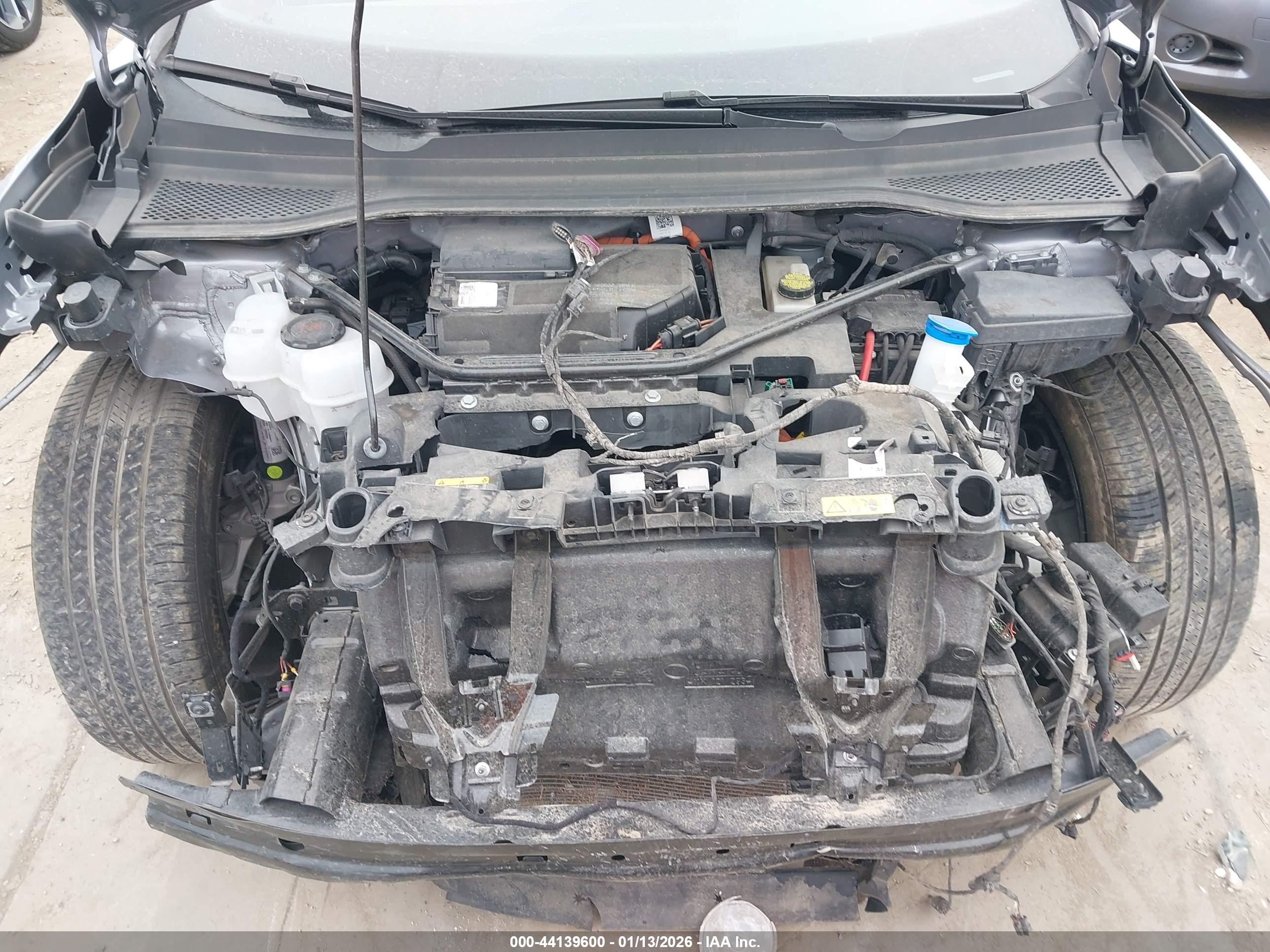 VOLKSWAGEN ID.4 image 10