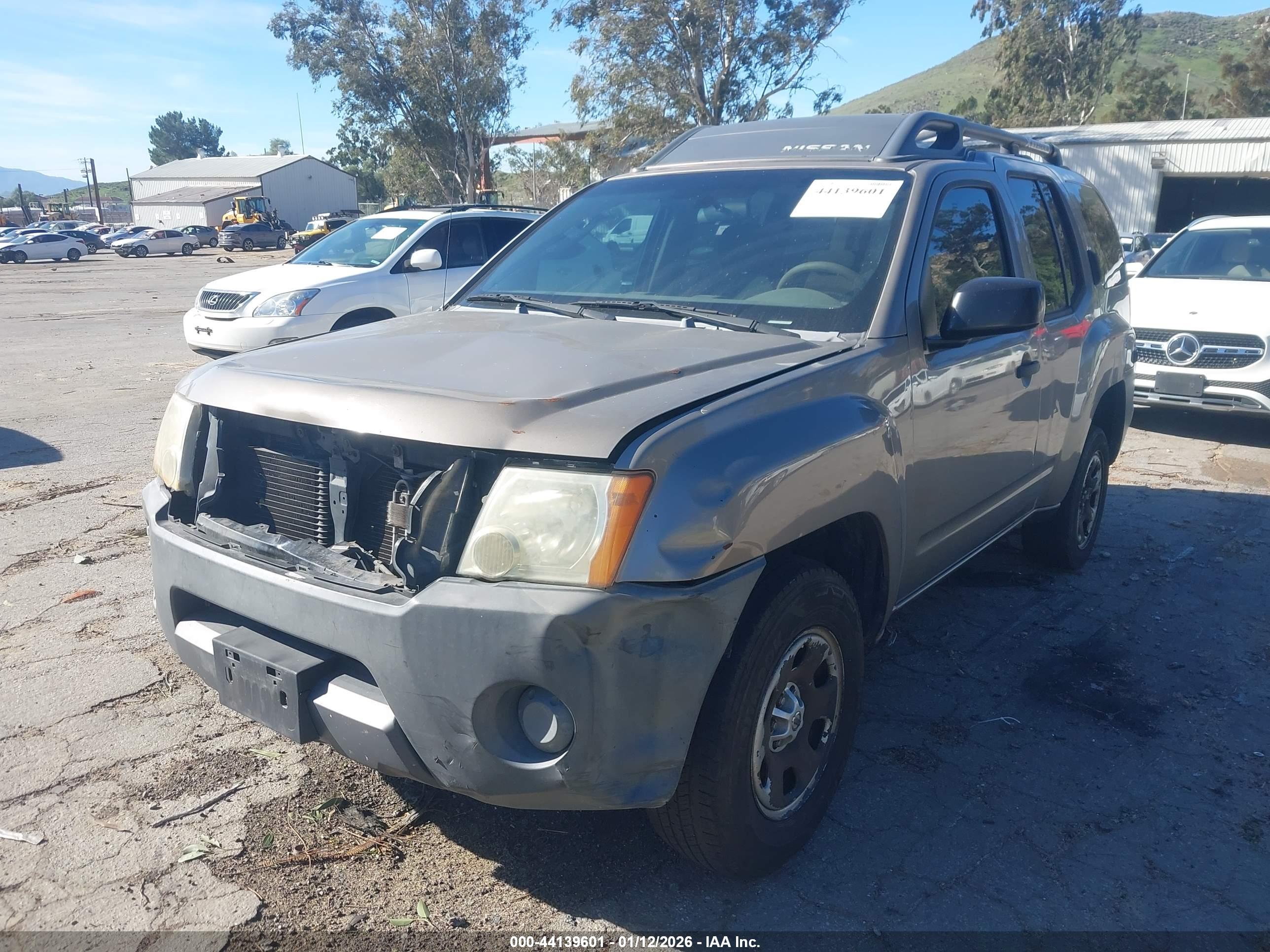 NISSAN XTERRA image 2