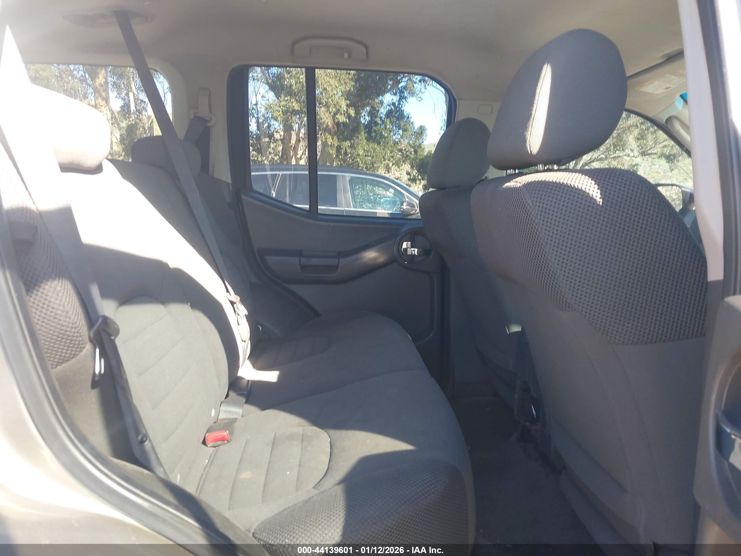 NISSAN XTERRA image 8
