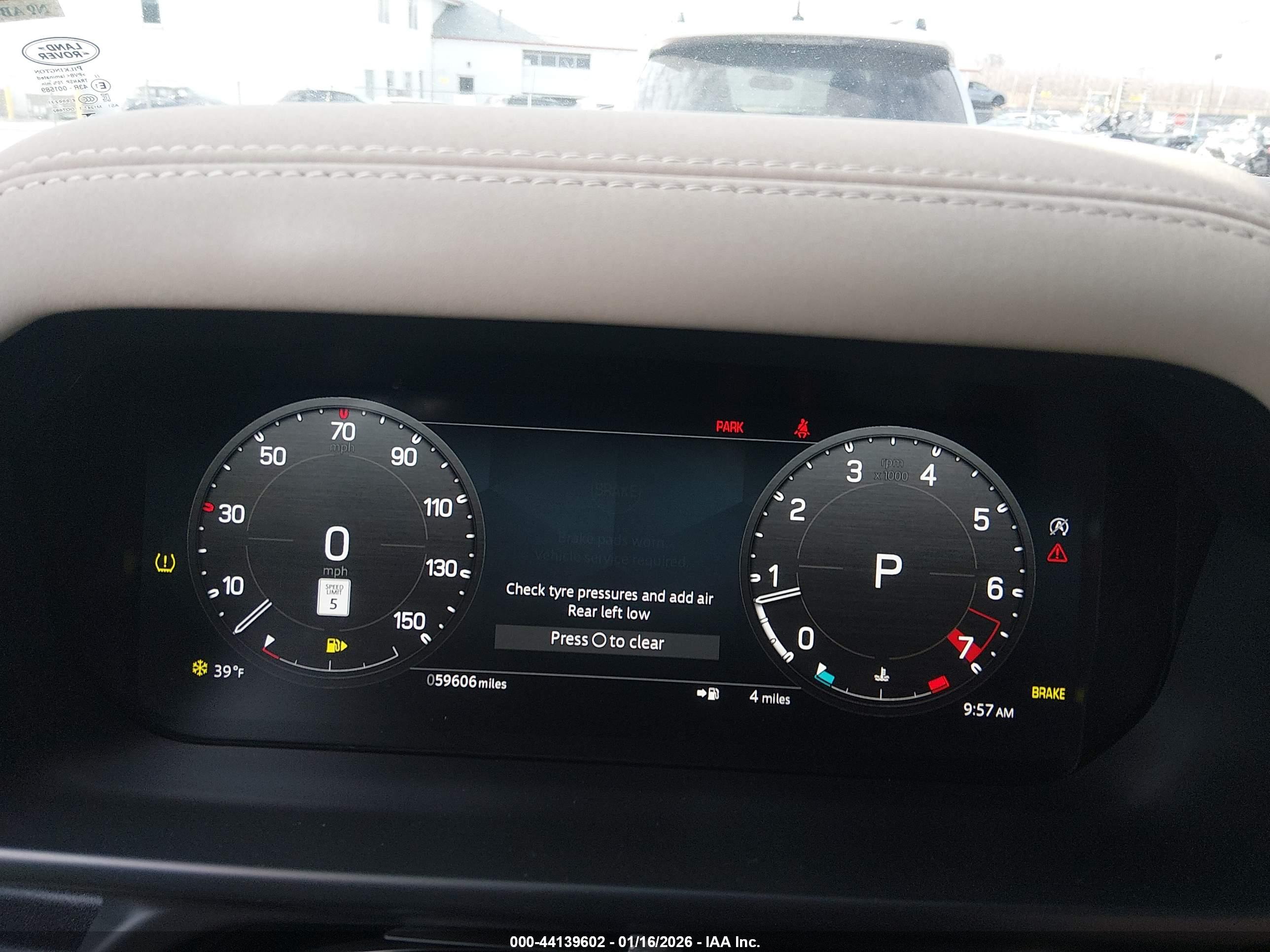 LAND ROVER image 7