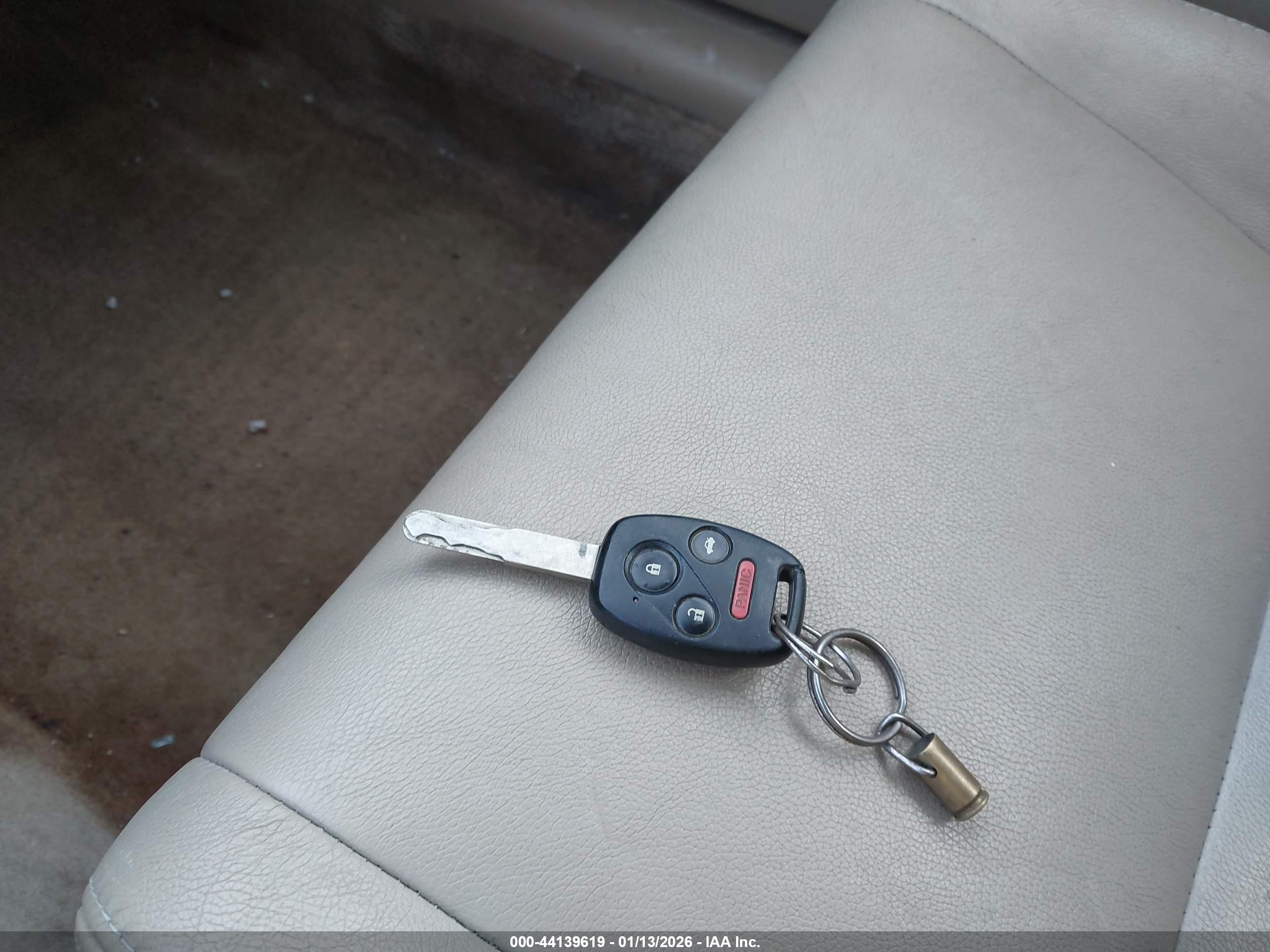 HONDA ACCORD image 11