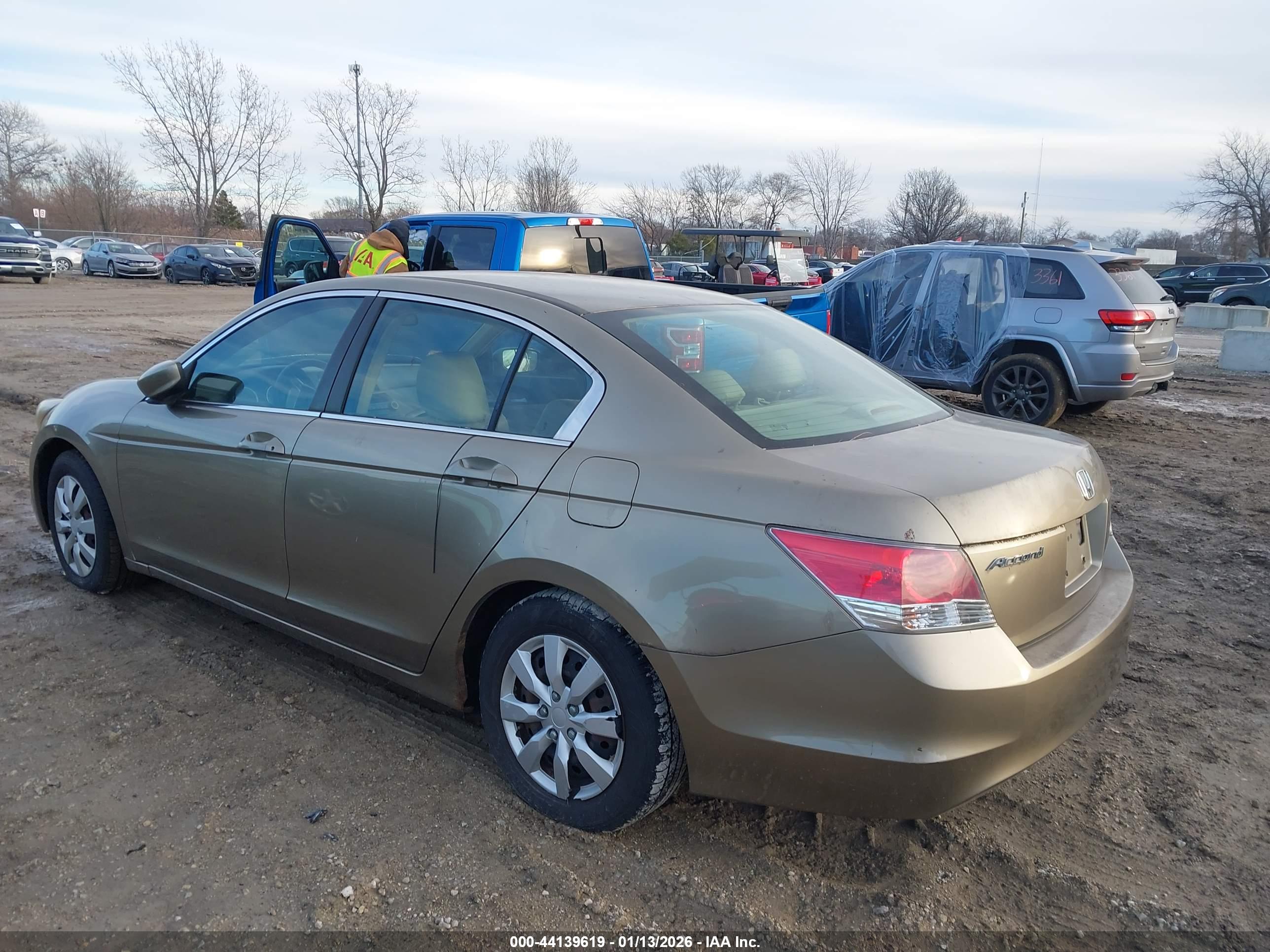 HONDA ACCORD image 3