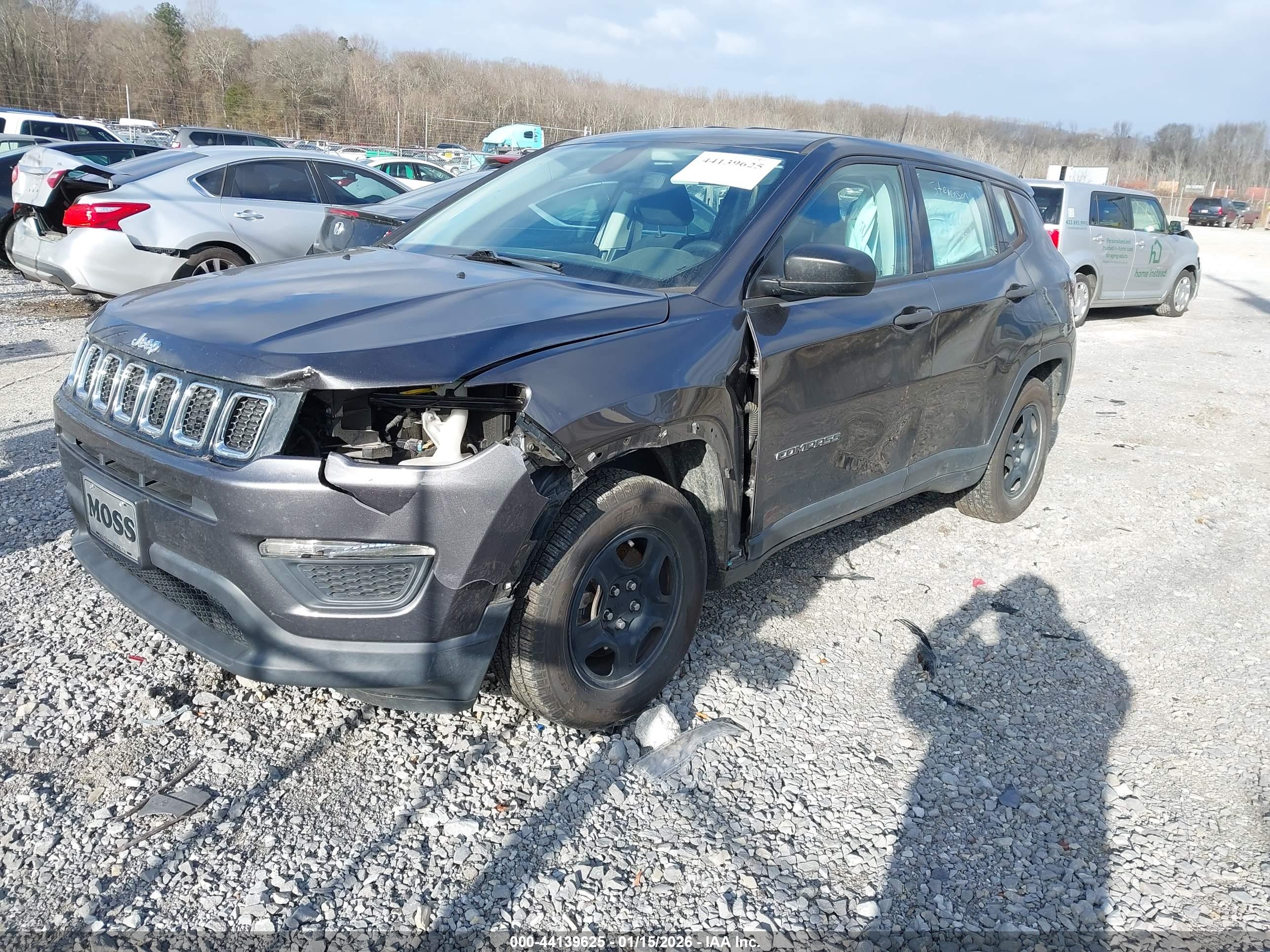JEEP COMPASS image 2