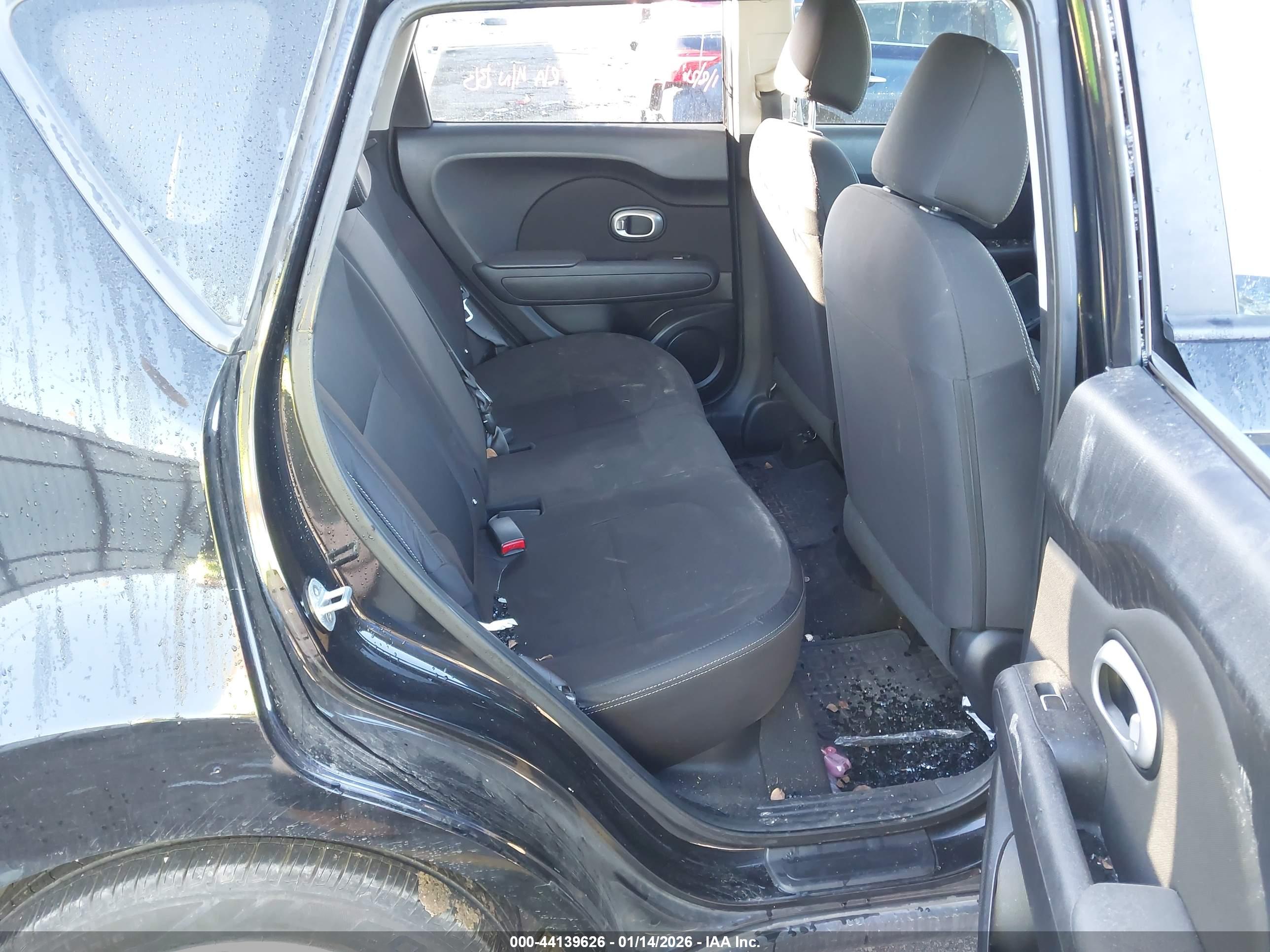 KIA SOUL image 8