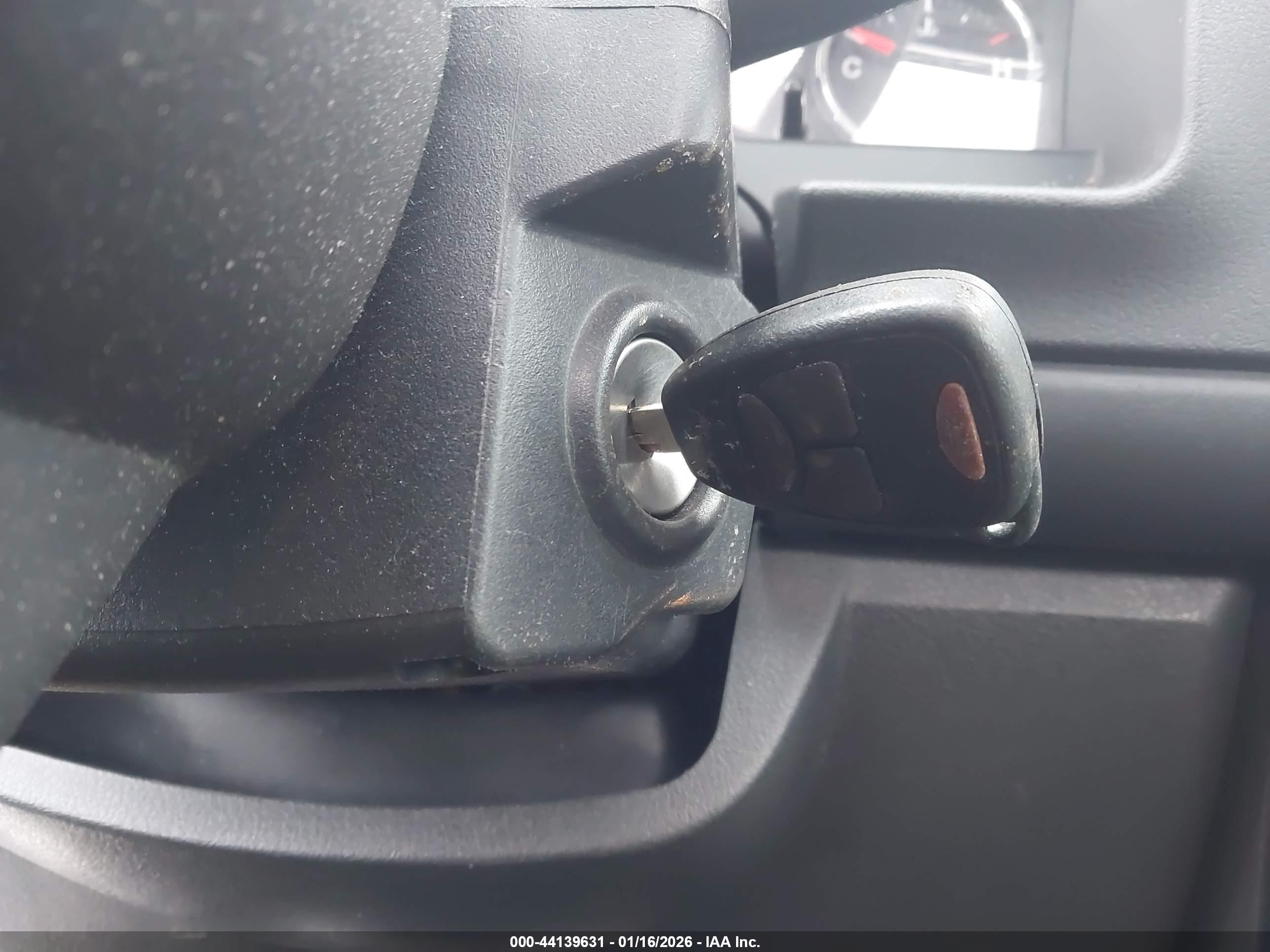 JEEP LIBERTY image 11