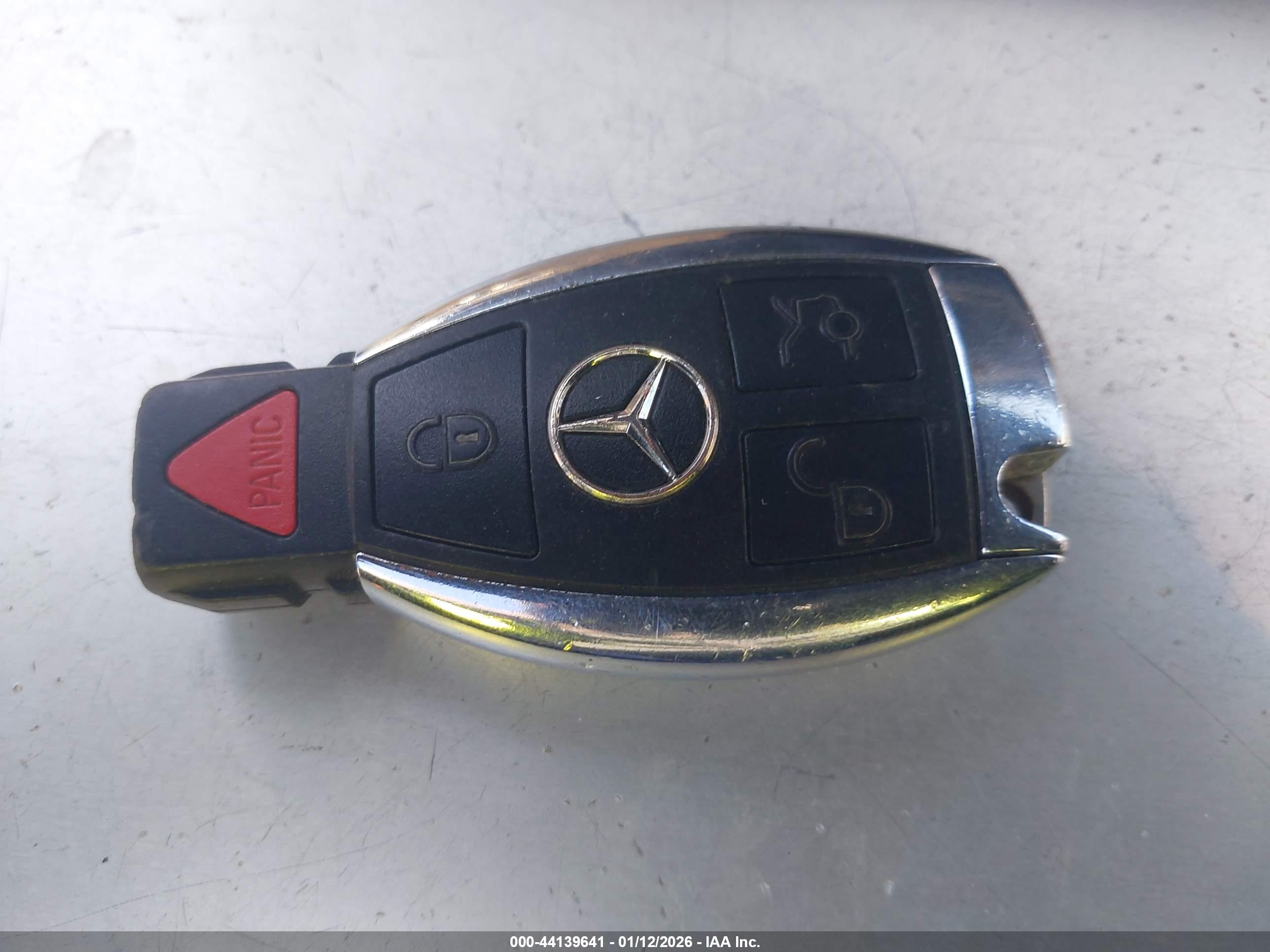 MERCEDES-BENZ C image 11