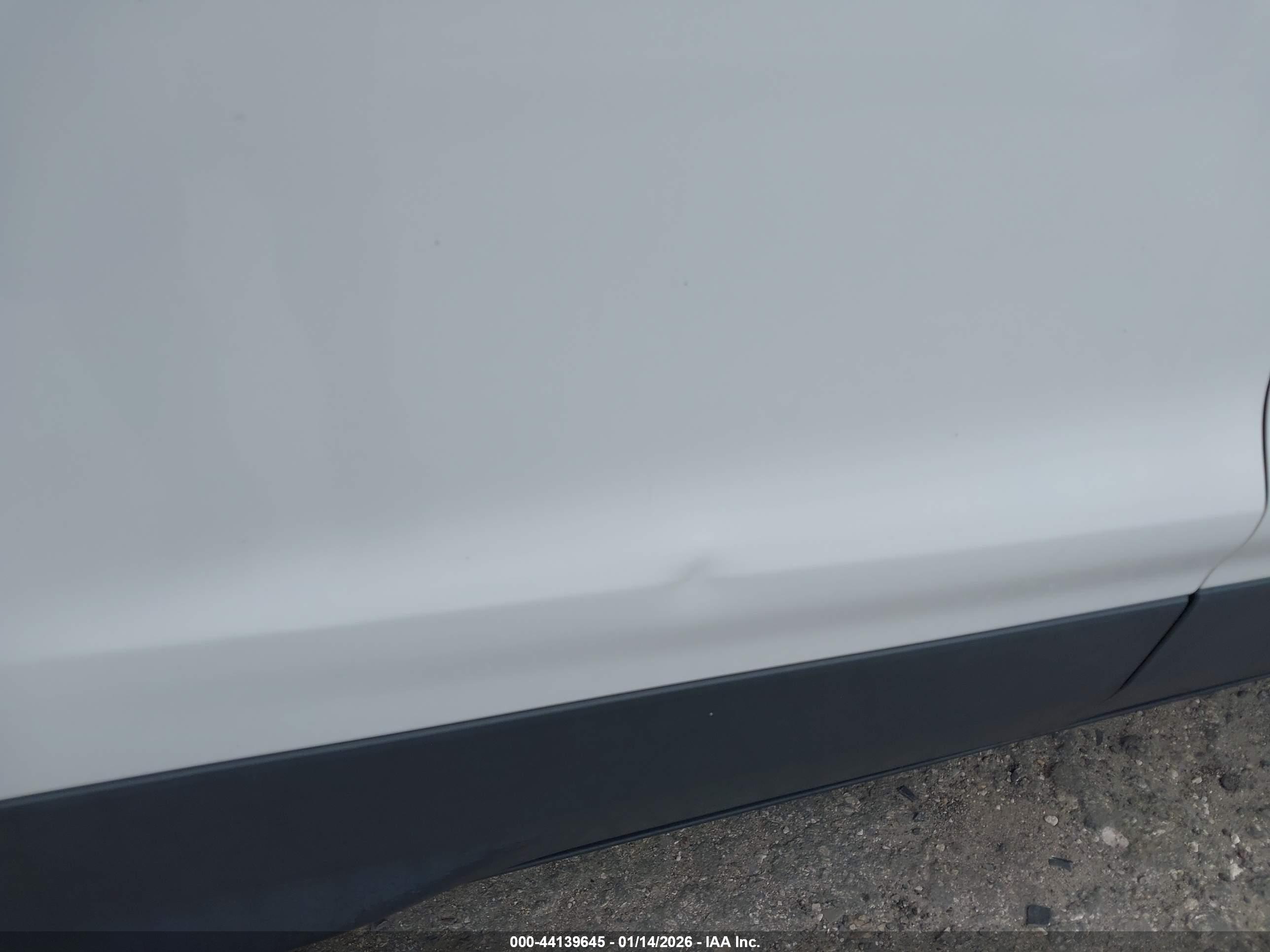 FORD ESCAPE image 6
