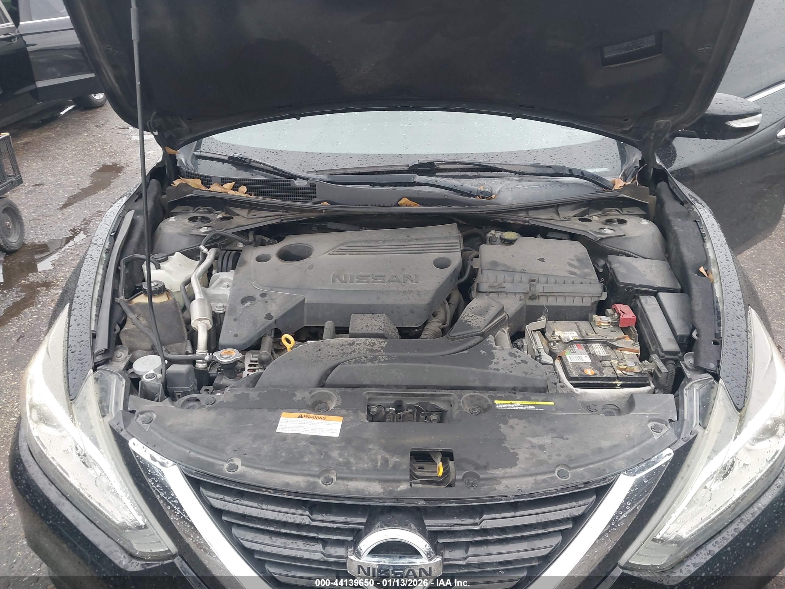 NISSAN ALTIMA image 10