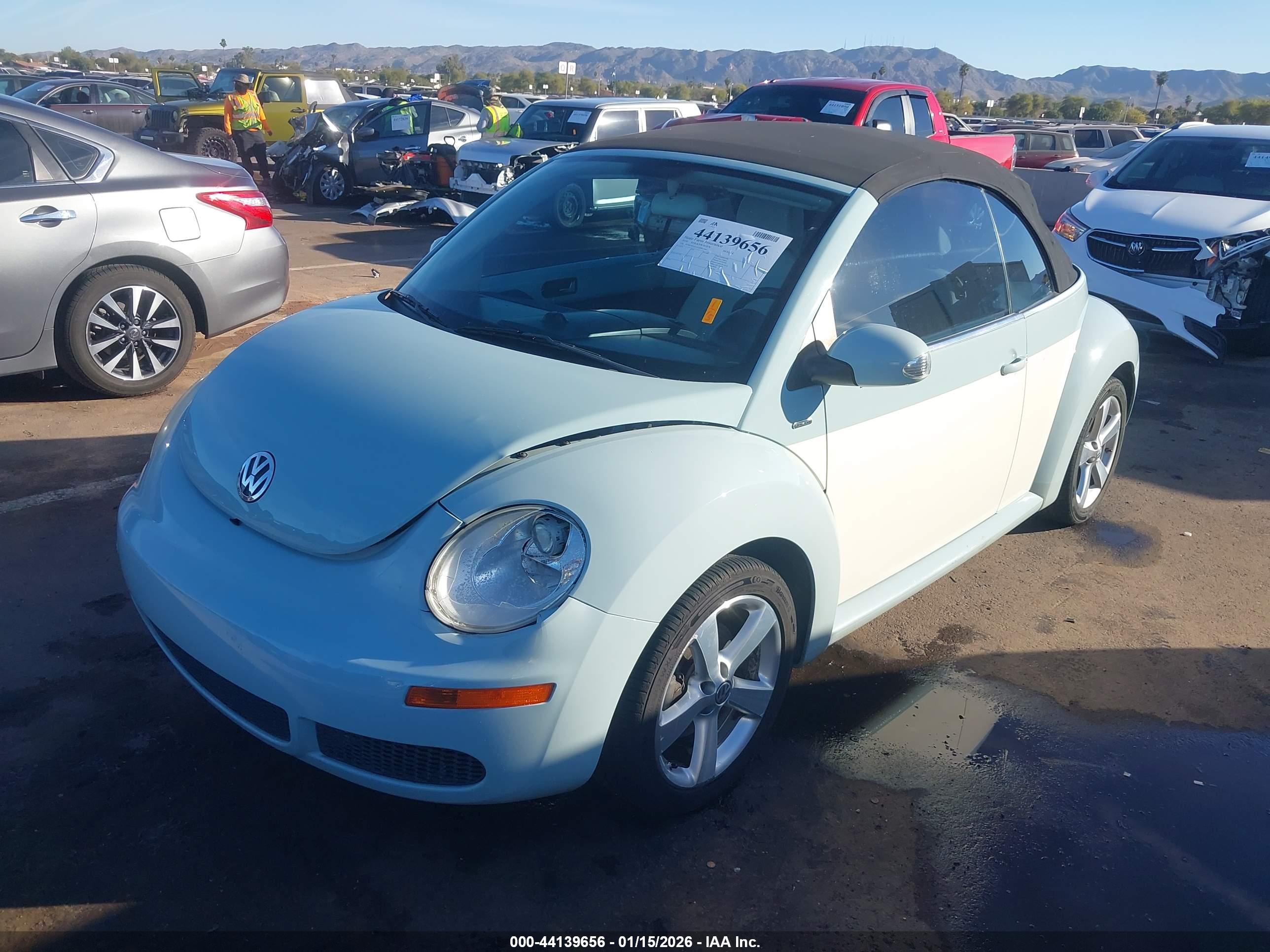 VOLKSWAGEN NEW image 2