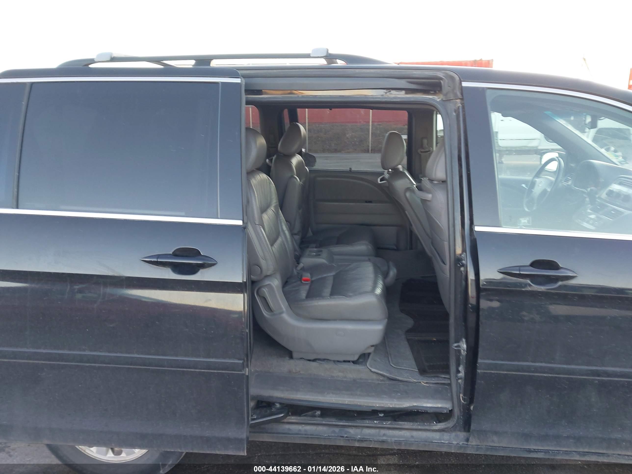 HONDA ODYSSEY image 8