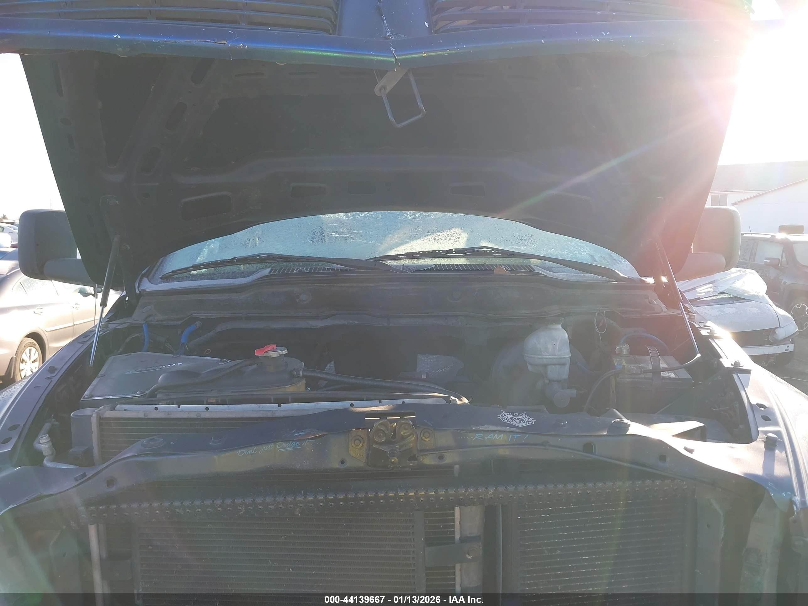 DODGE RAM image 10