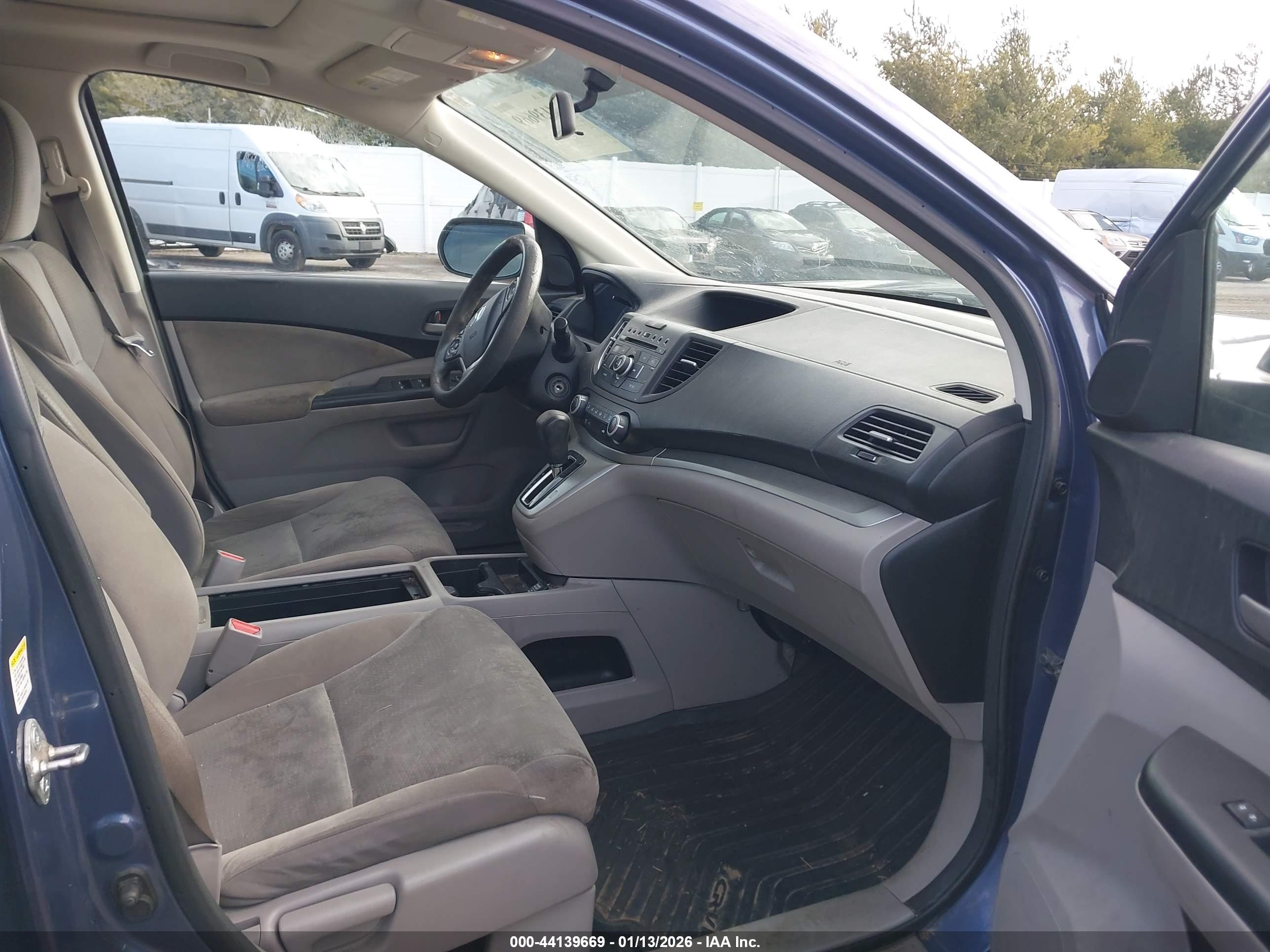 HONDA CR-V image 5