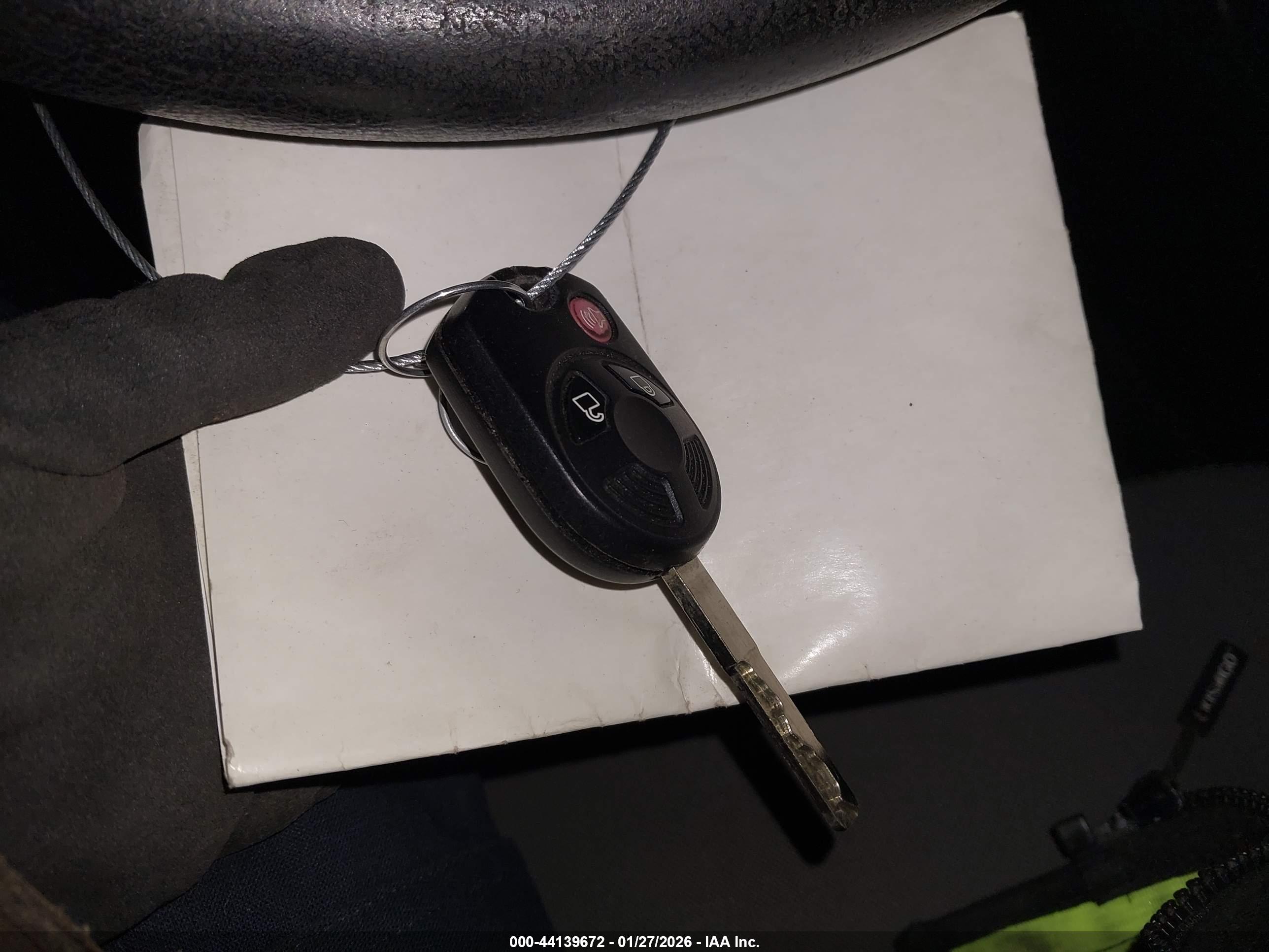 FORD ESCAPE image 11