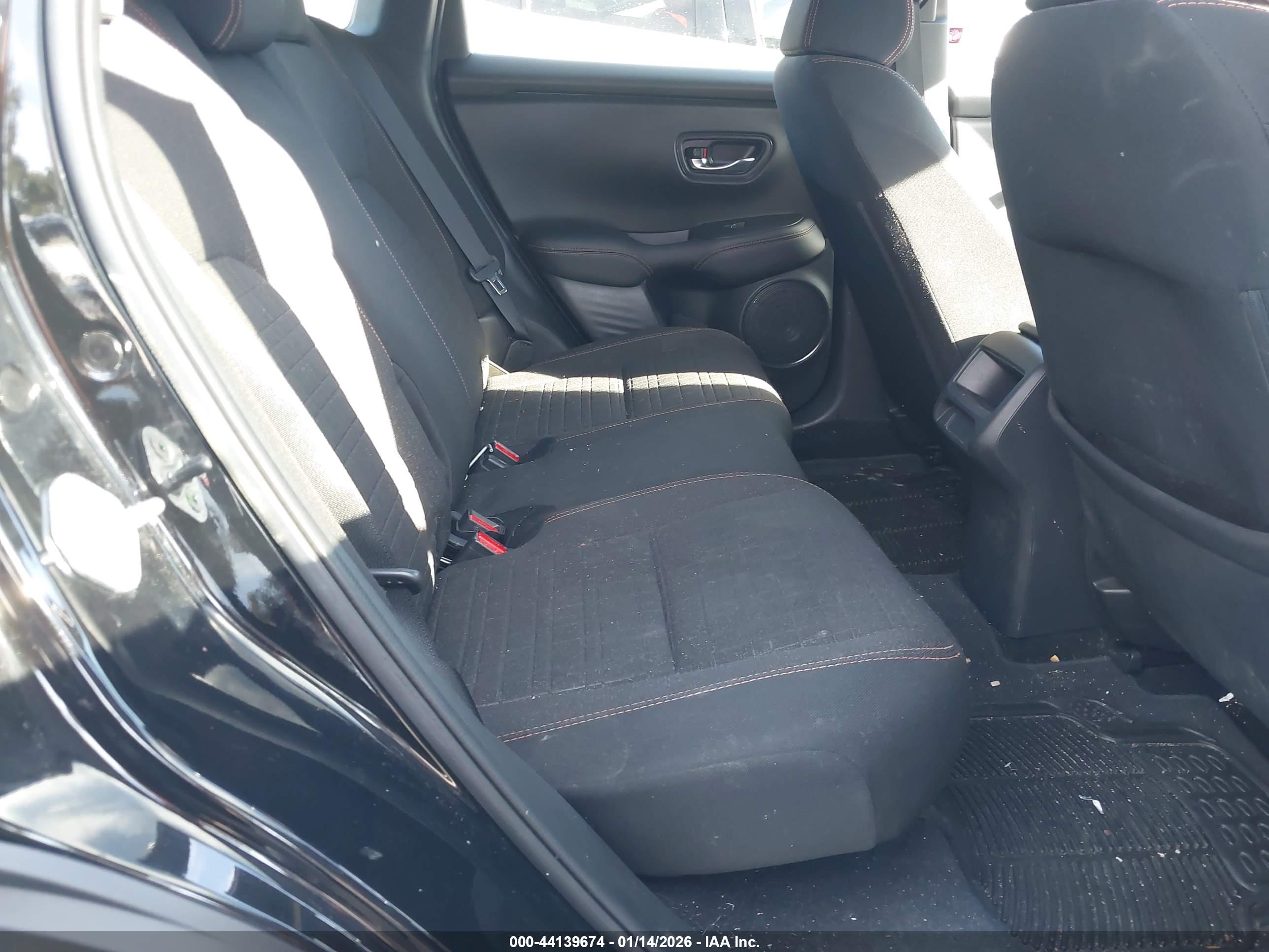 HONDA HR-V image 8
