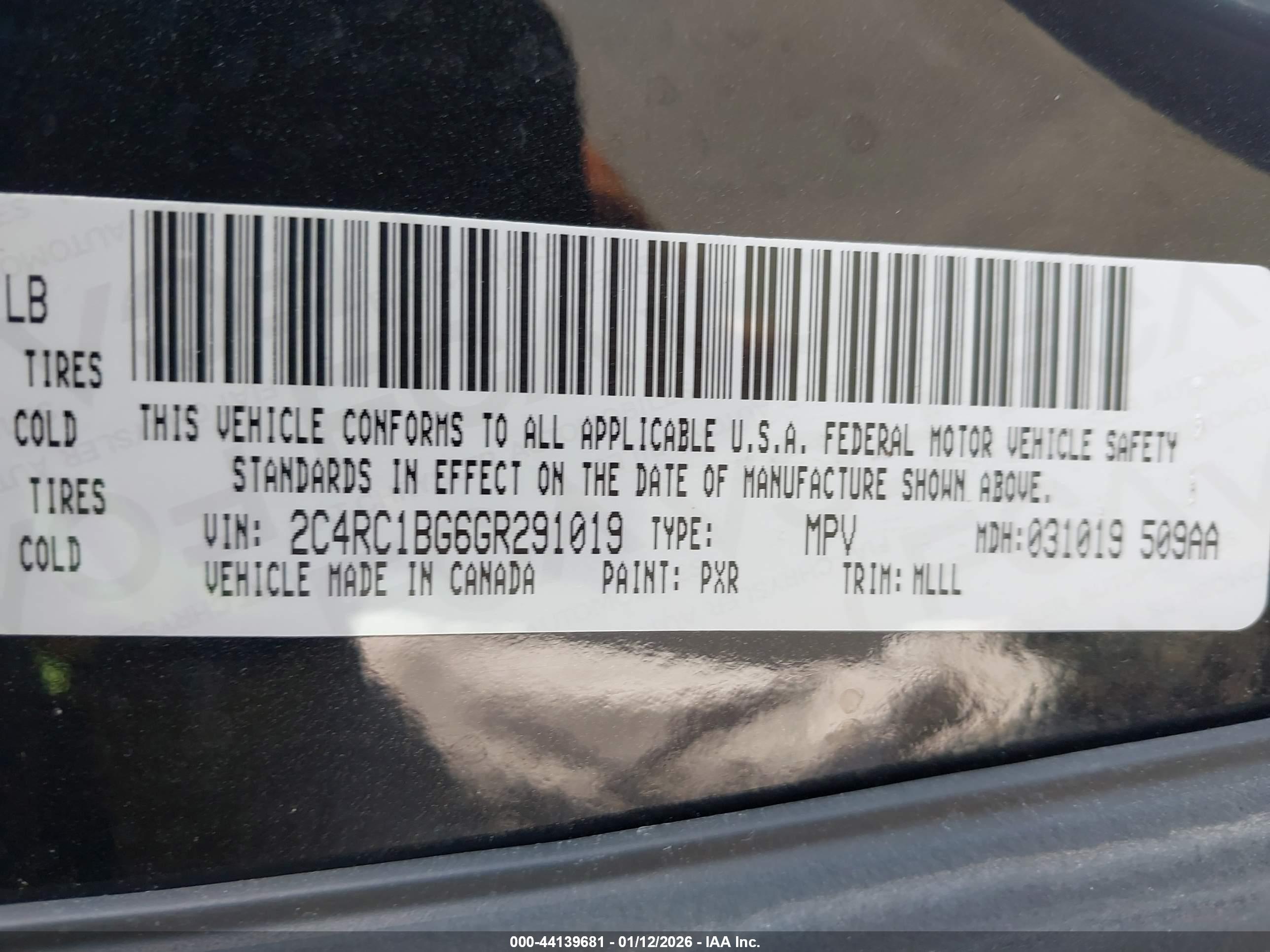 CHRYSLER TOWN image 9