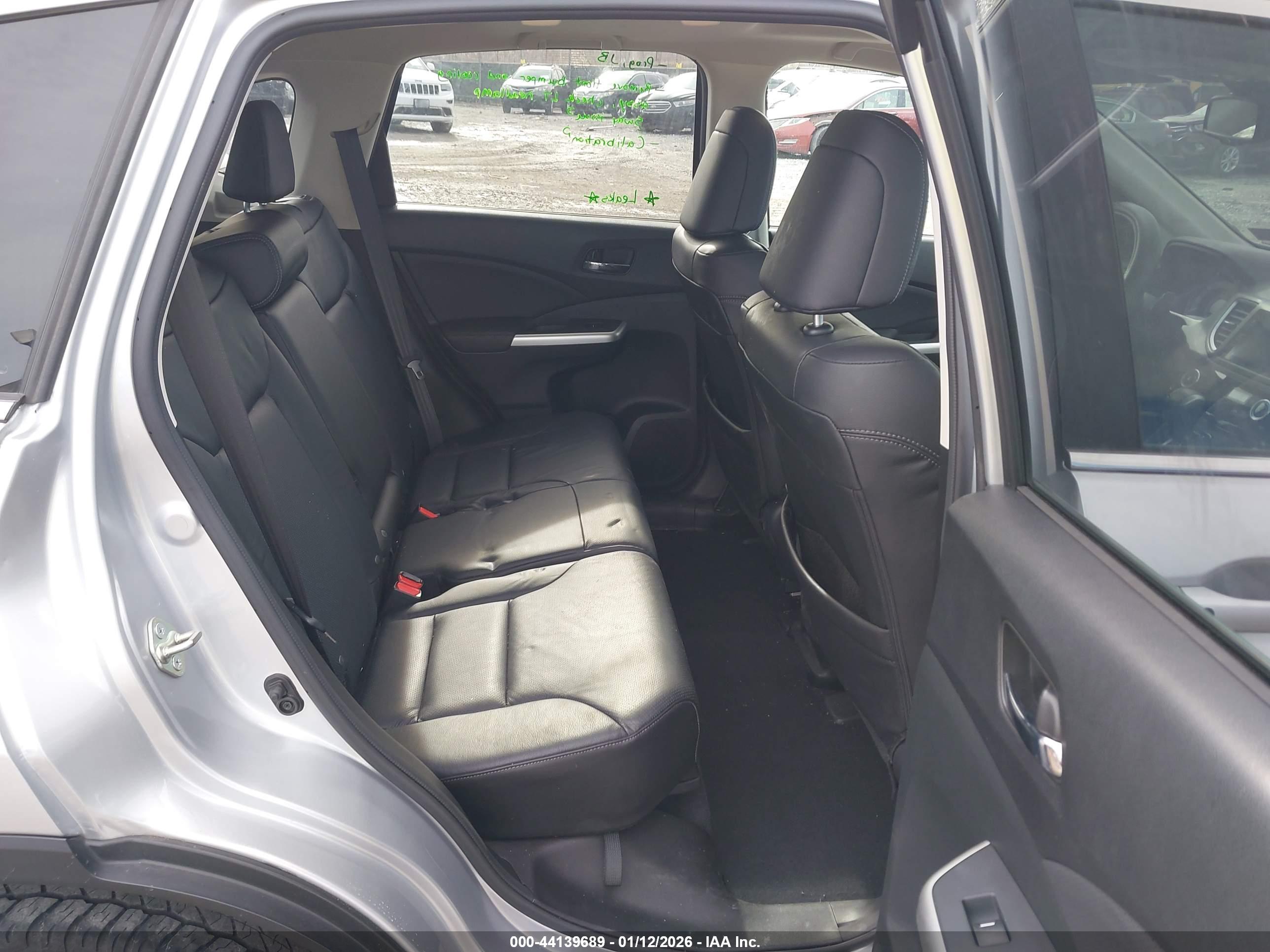 HONDA CR-V image 8