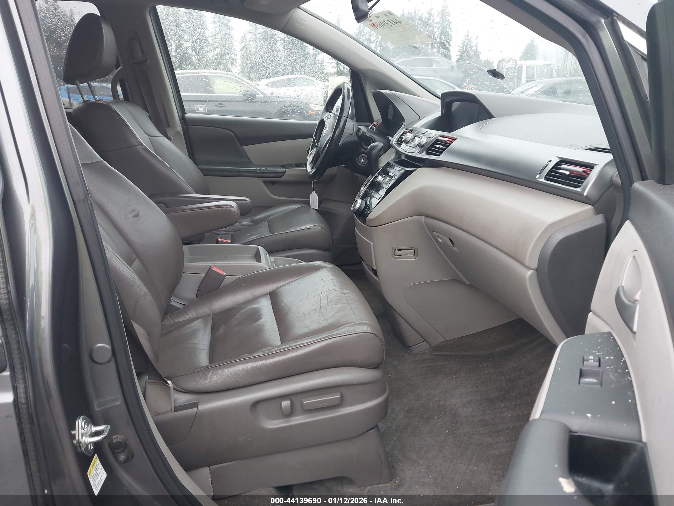 HONDA ODYSSEY image 5