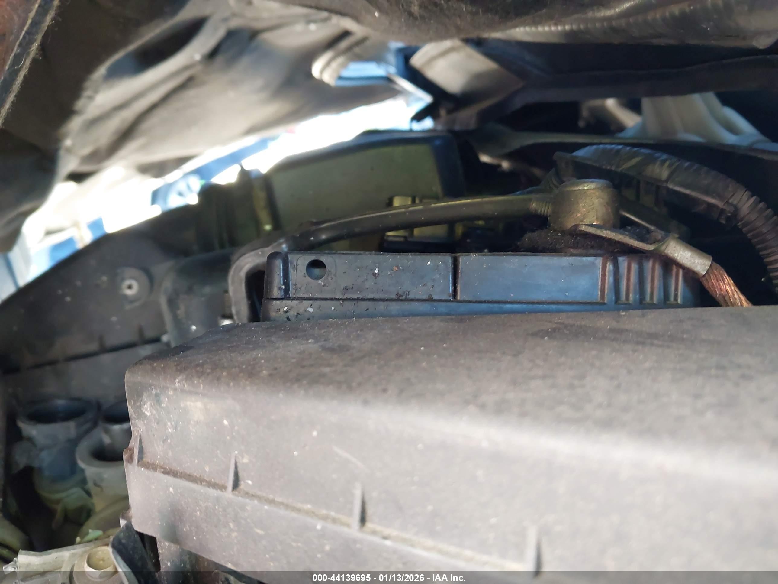 HONDA FIT image 10