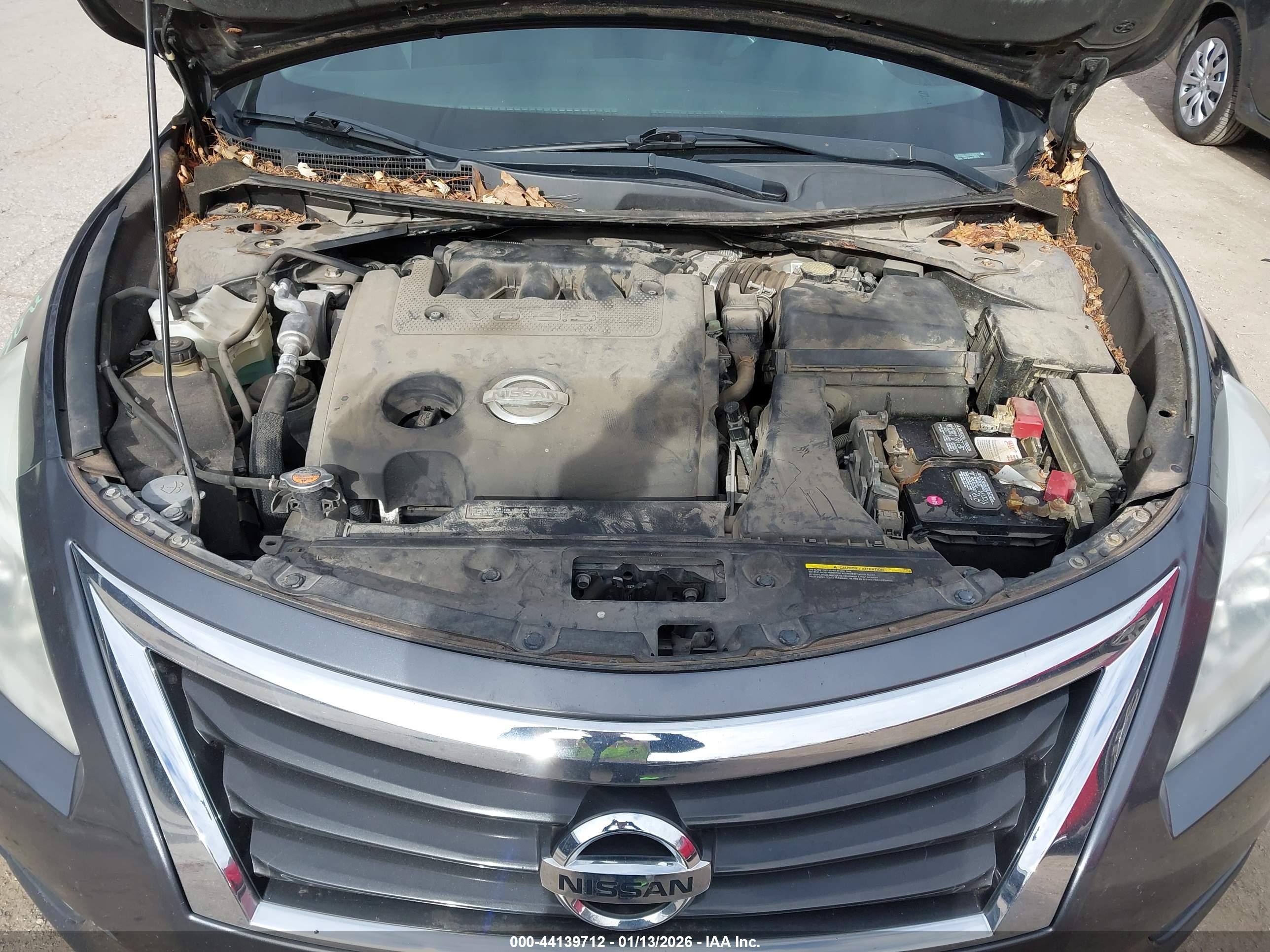 NISSAN ALTIMA image 10