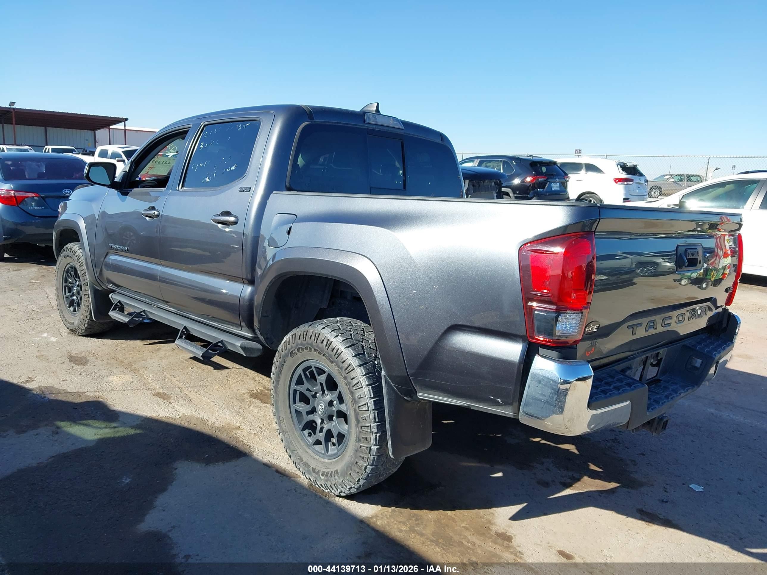 TOYOTA TACOMA image 3