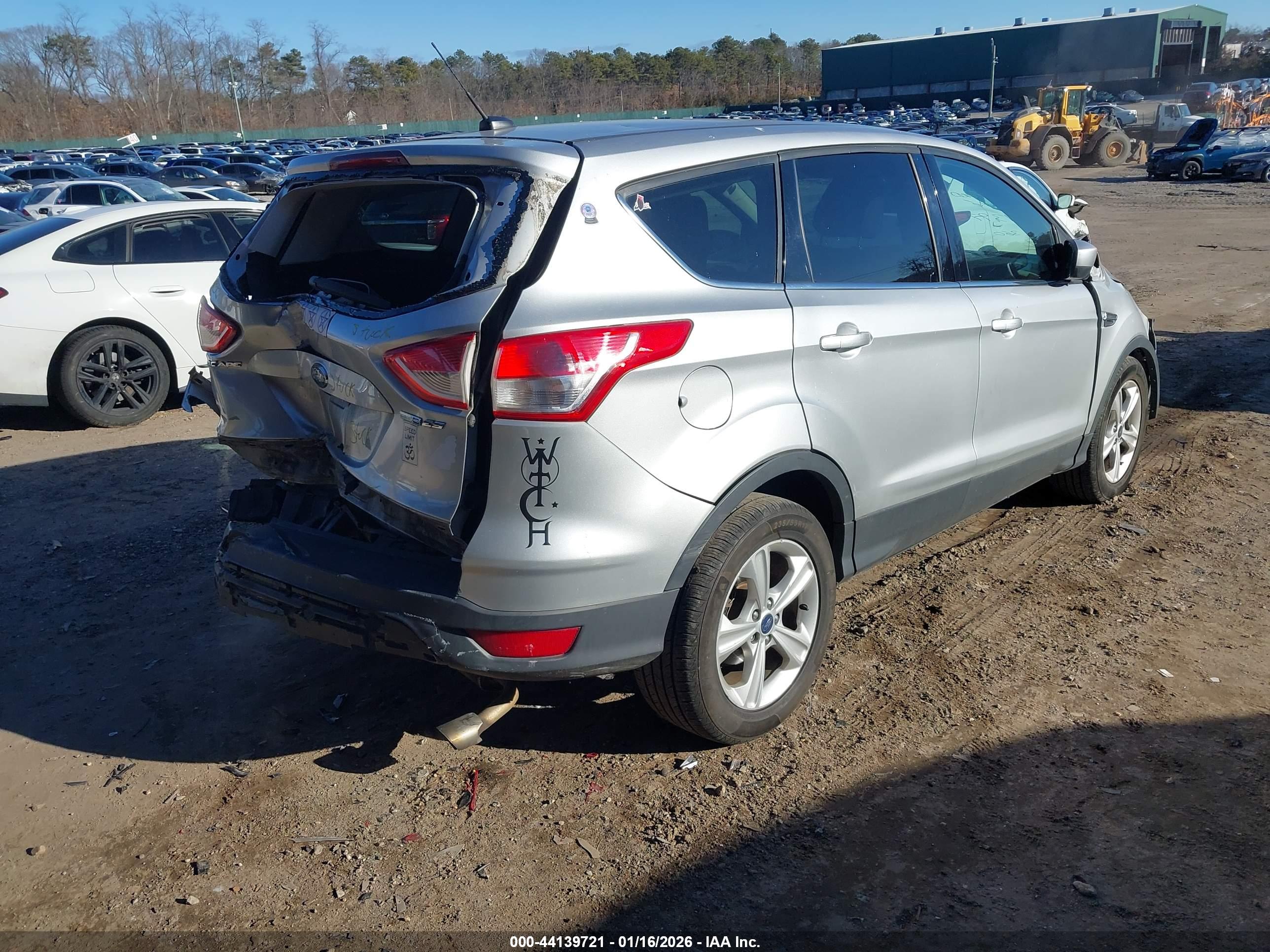 FORD ESCAPE image 4