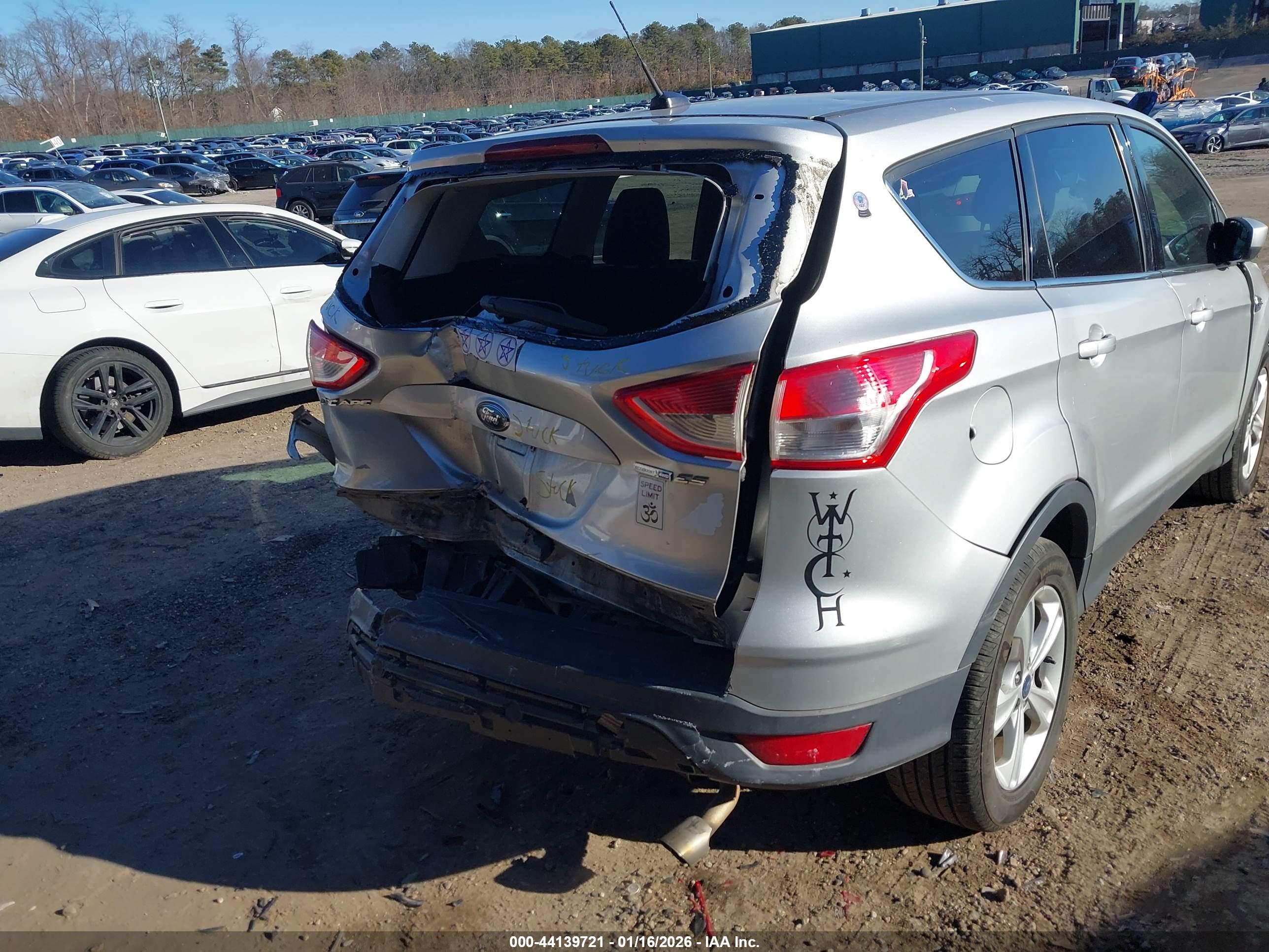 FORD ESCAPE image 6