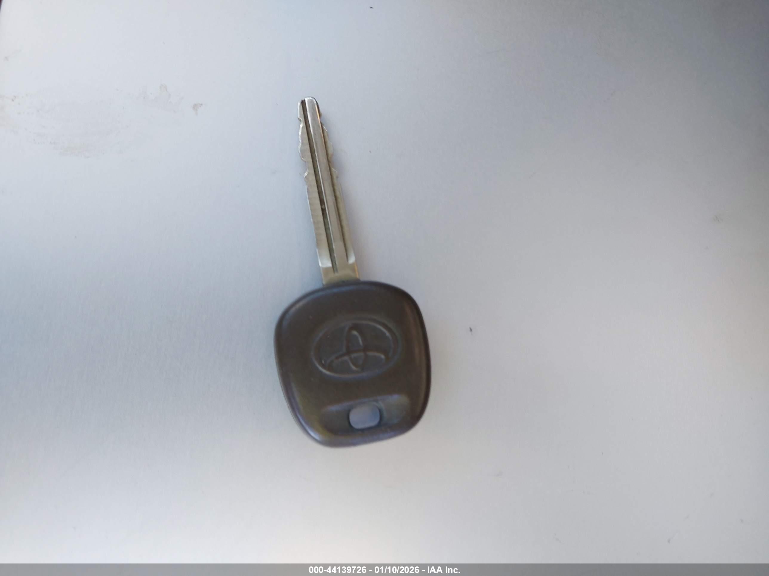 TOYOTA COROLLA image 11