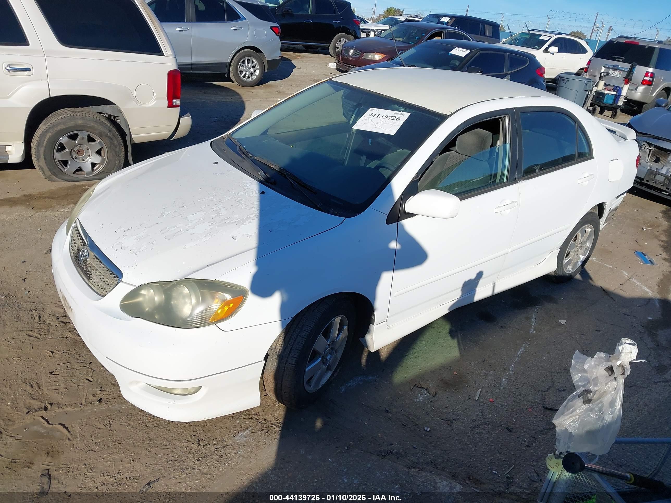 TOYOTA COROLLA image 2