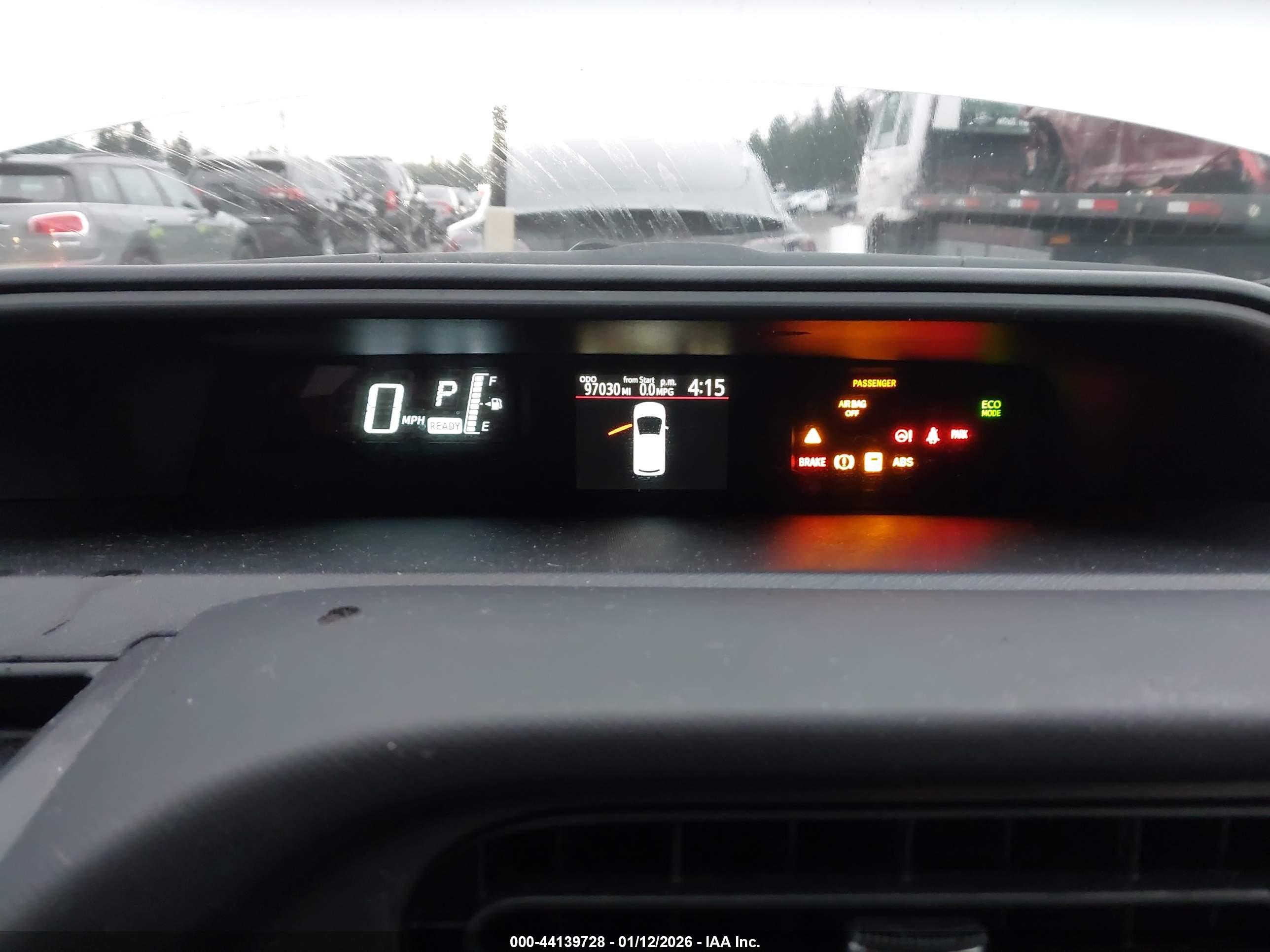 TOYOTA PRIUS image 7