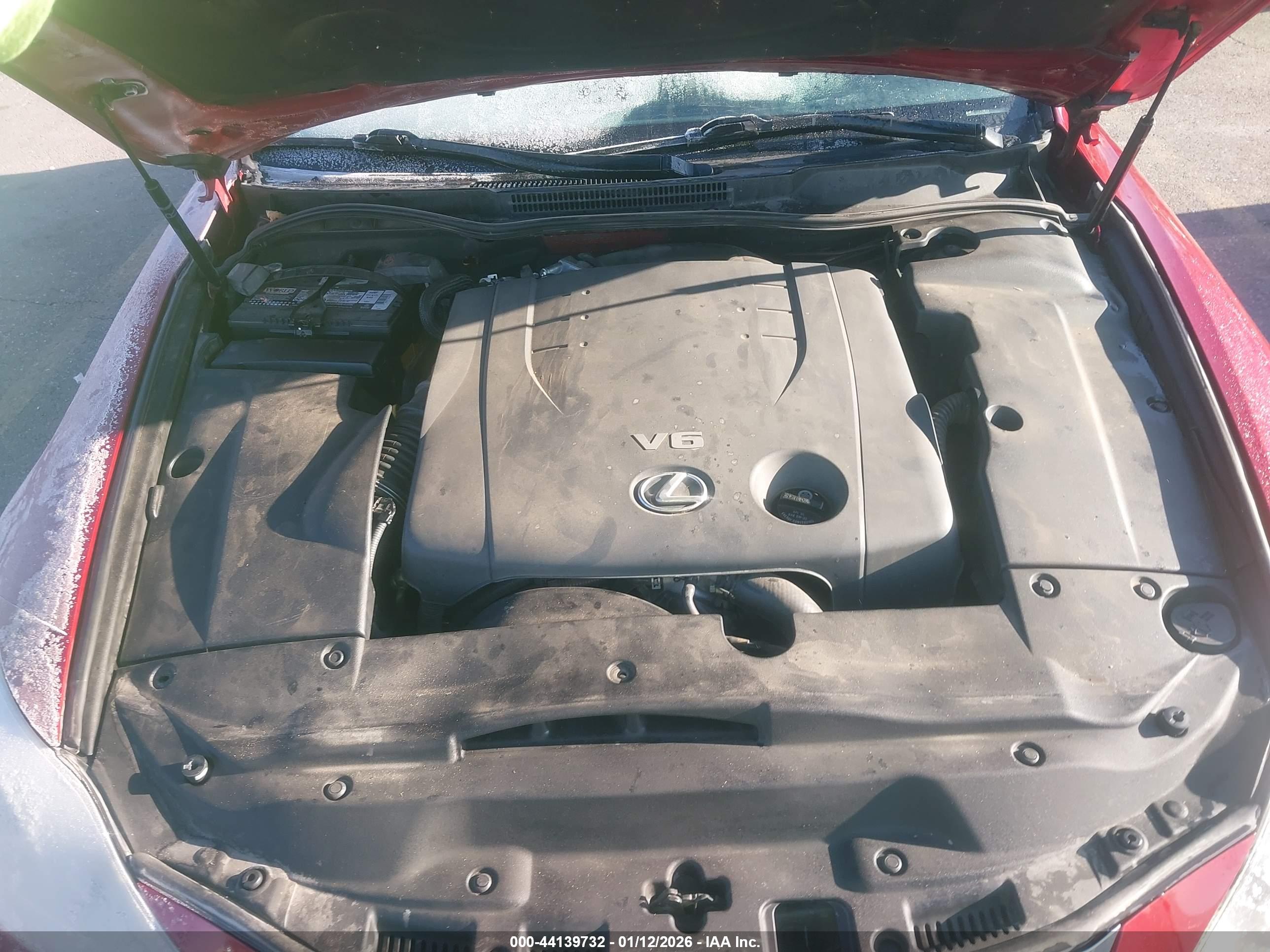 LEXUS IS image 10
