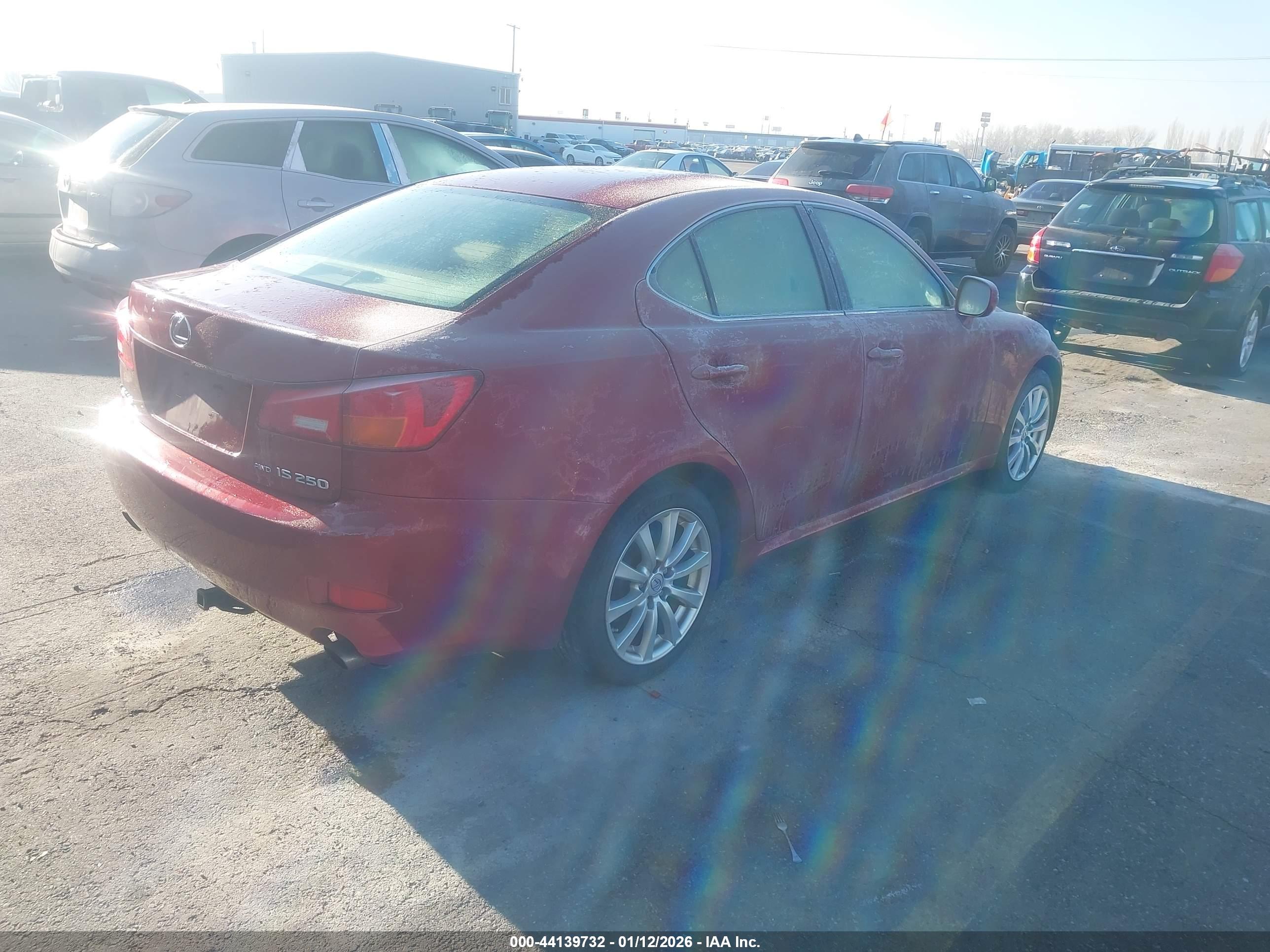 LEXUS IS image 4