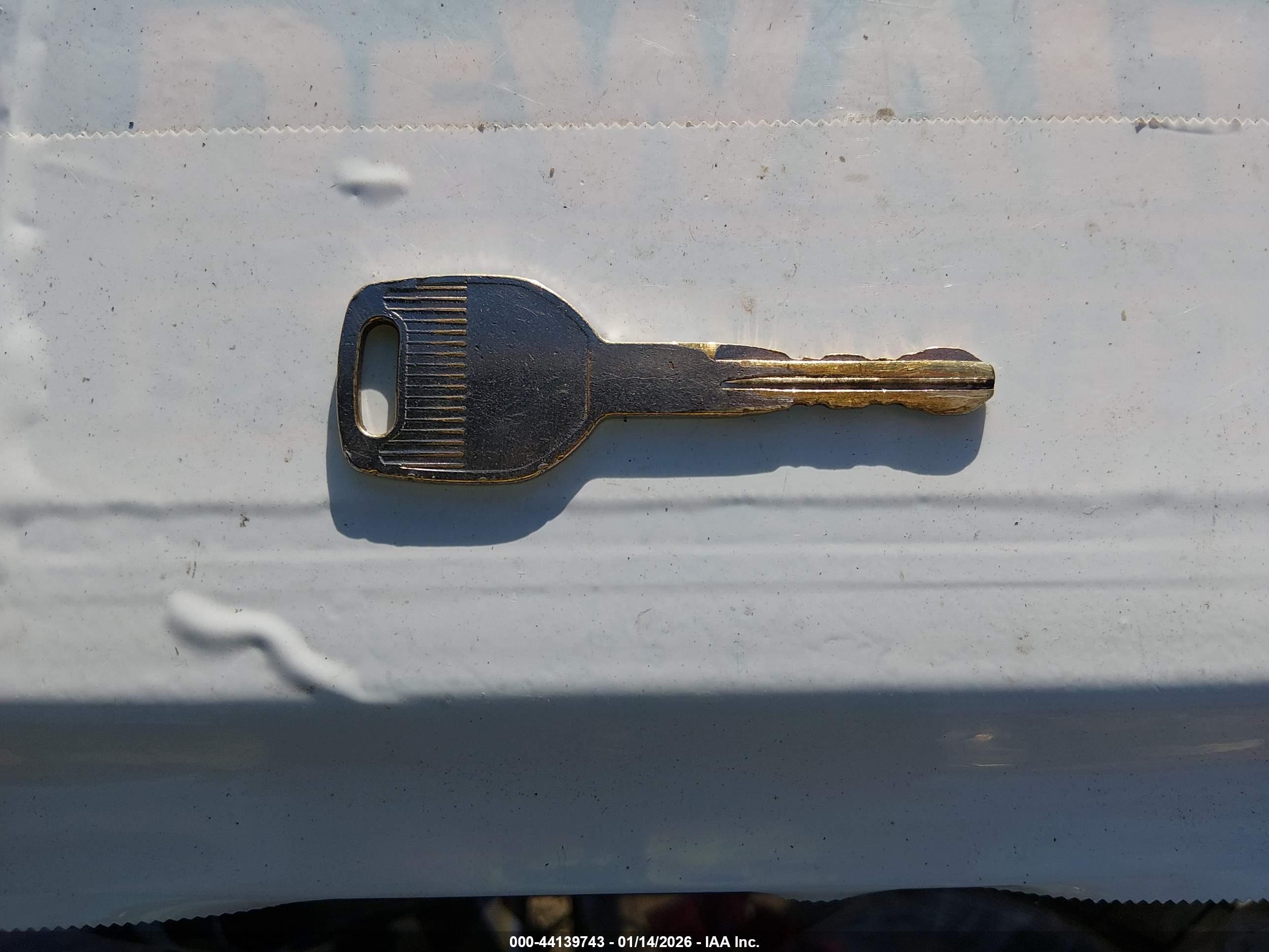 SUBARU OUTBACK image 11