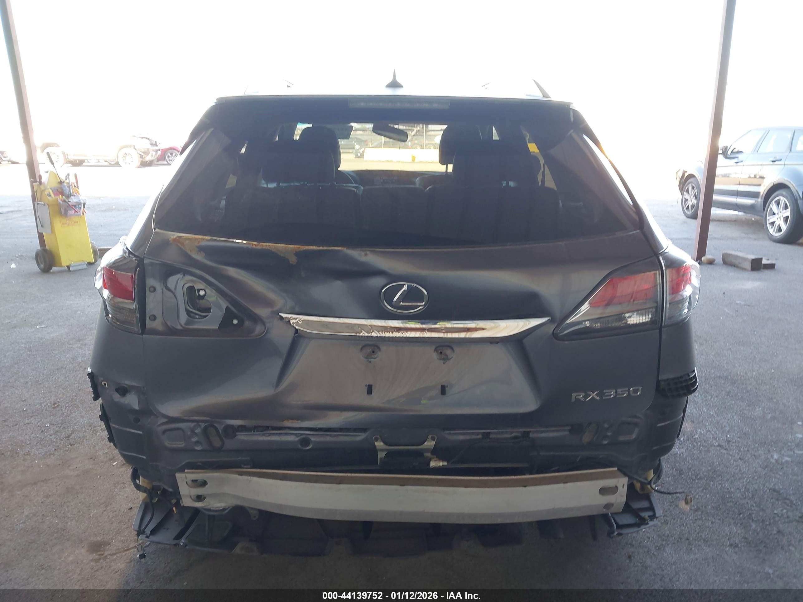LEXUS RX image 6