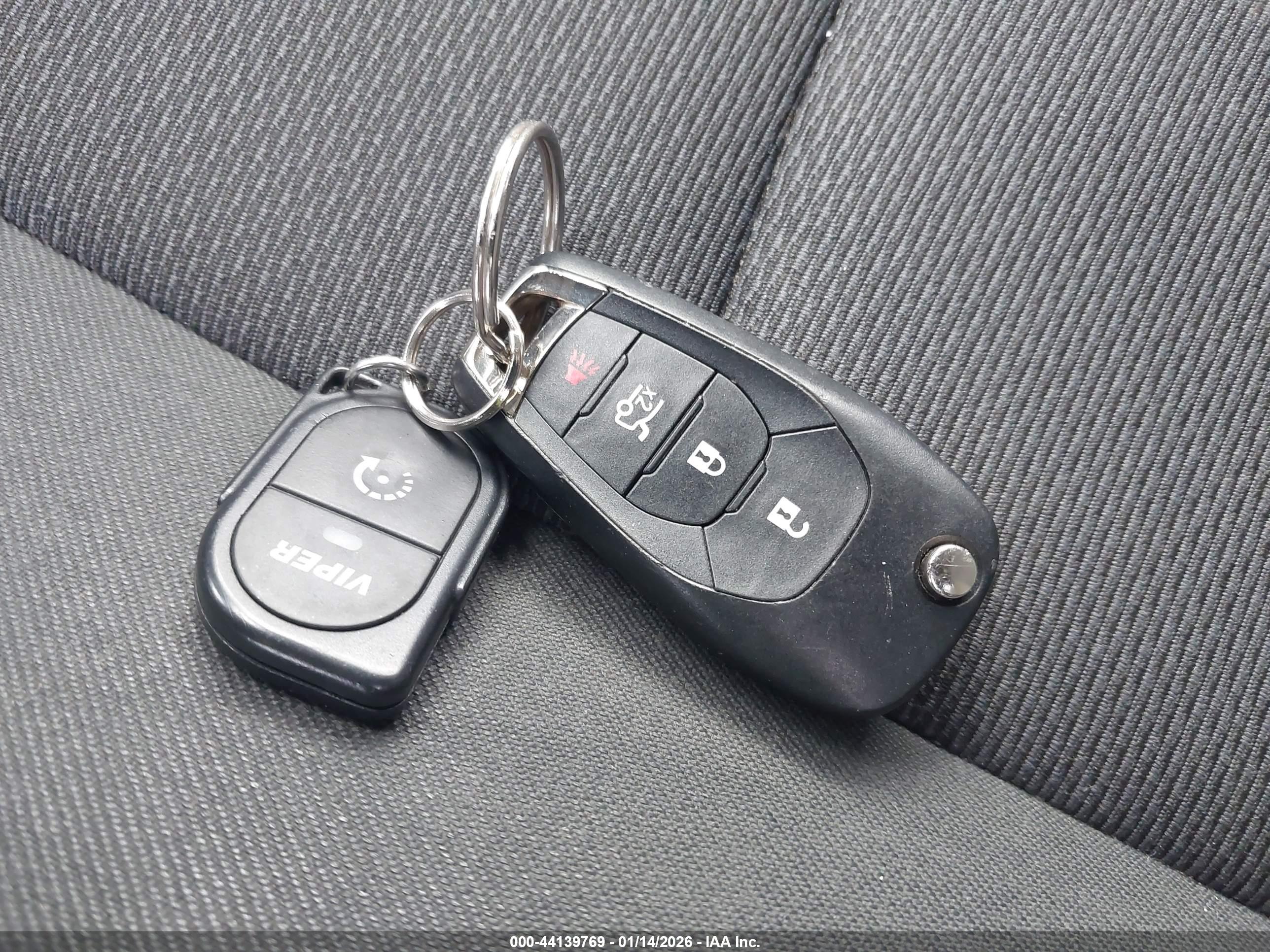 CHEVROLET CRUZE image 11