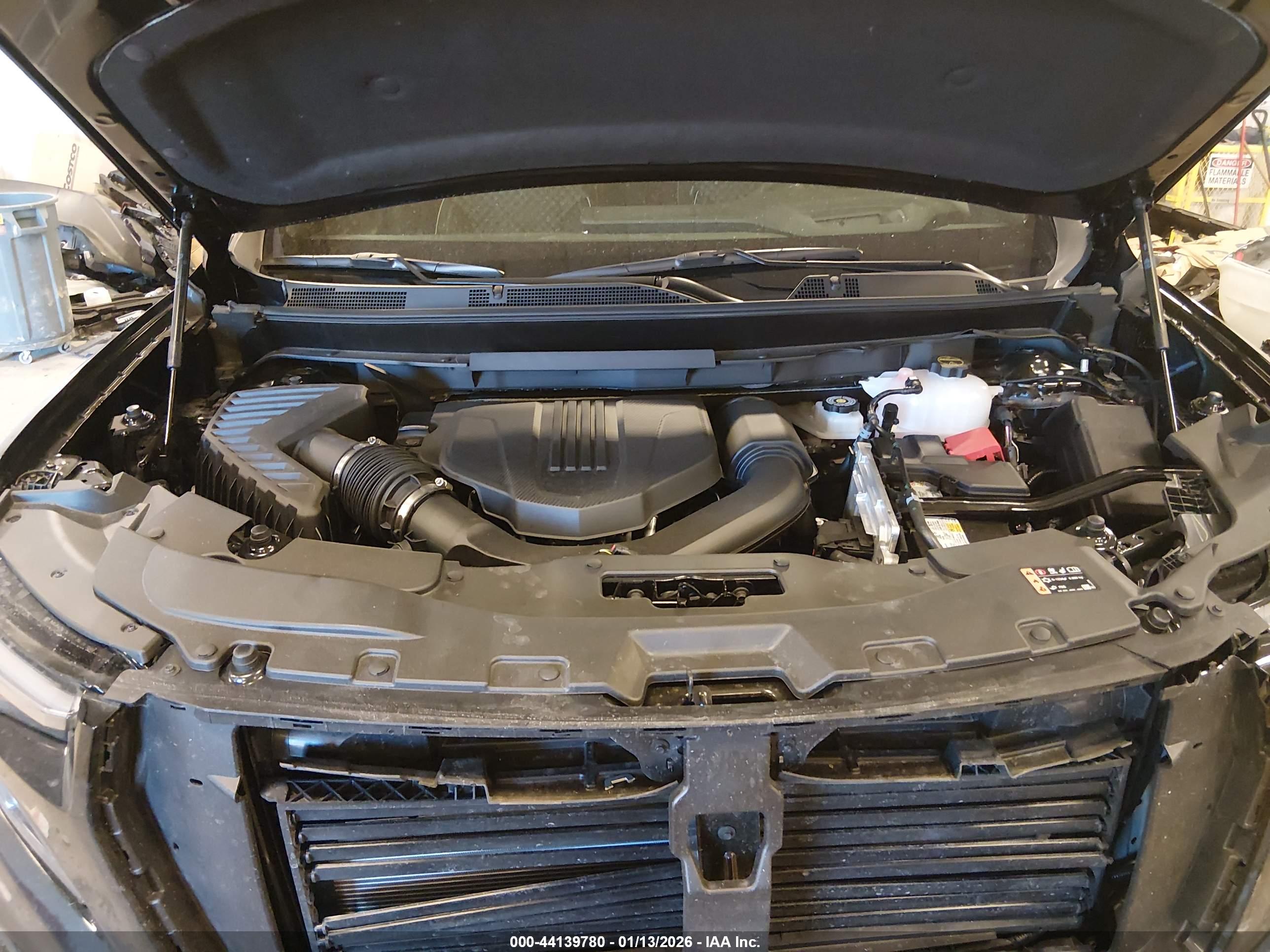 GMC ACADIA image 10