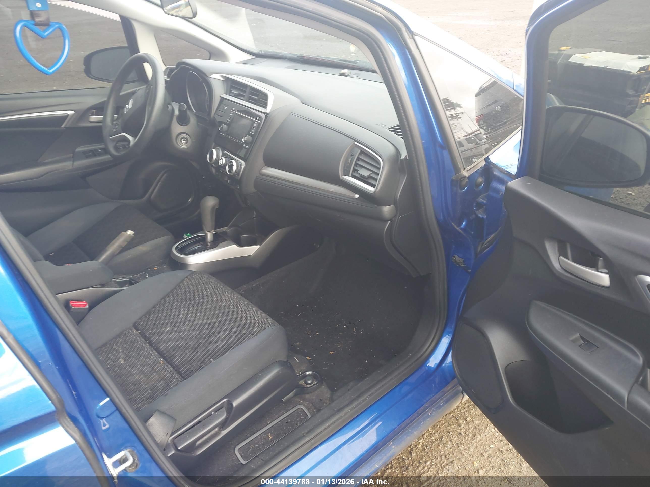 HONDA FIT image 5