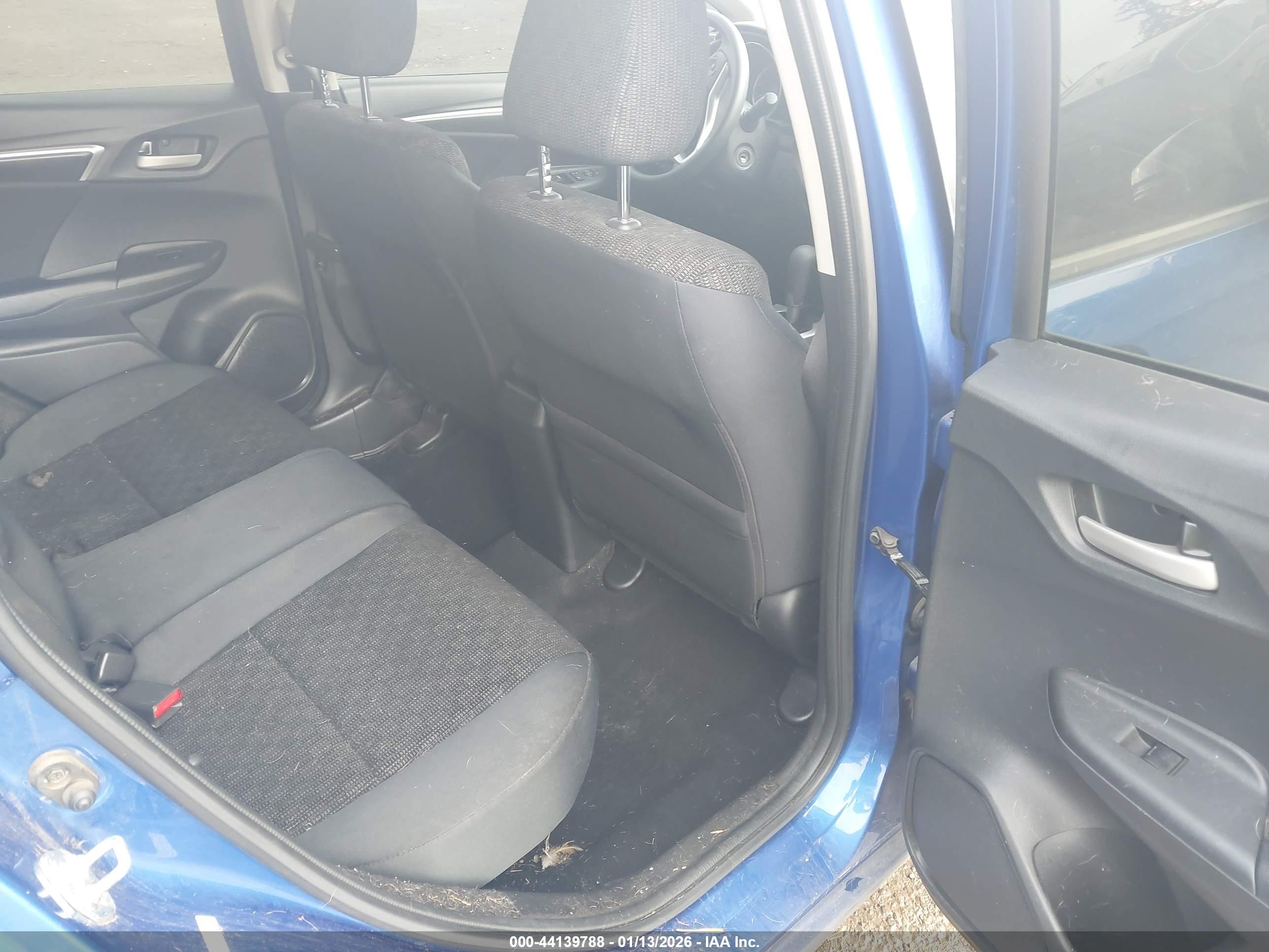 HONDA FIT image 8