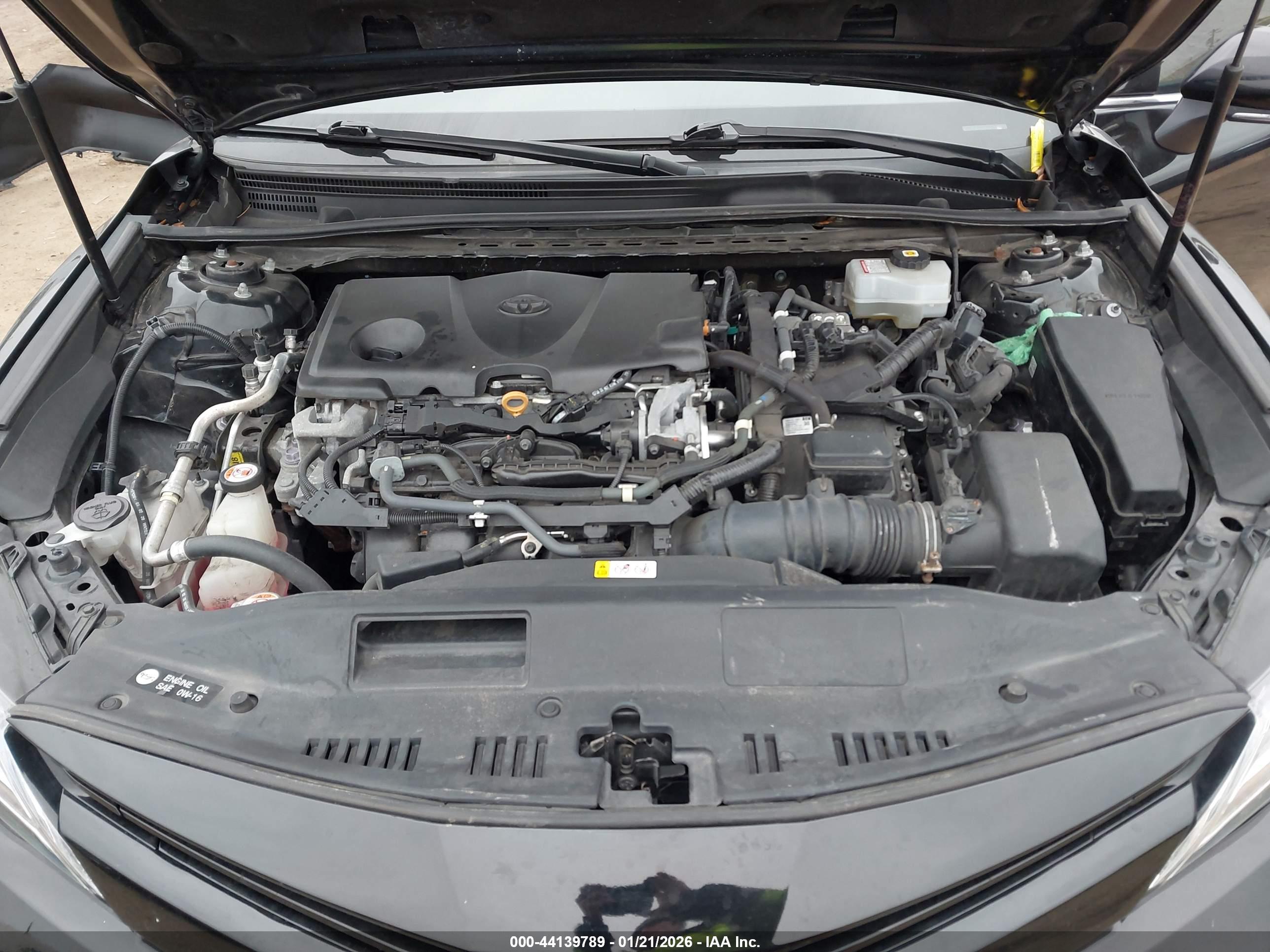 TOYOTA CAMRY image 10